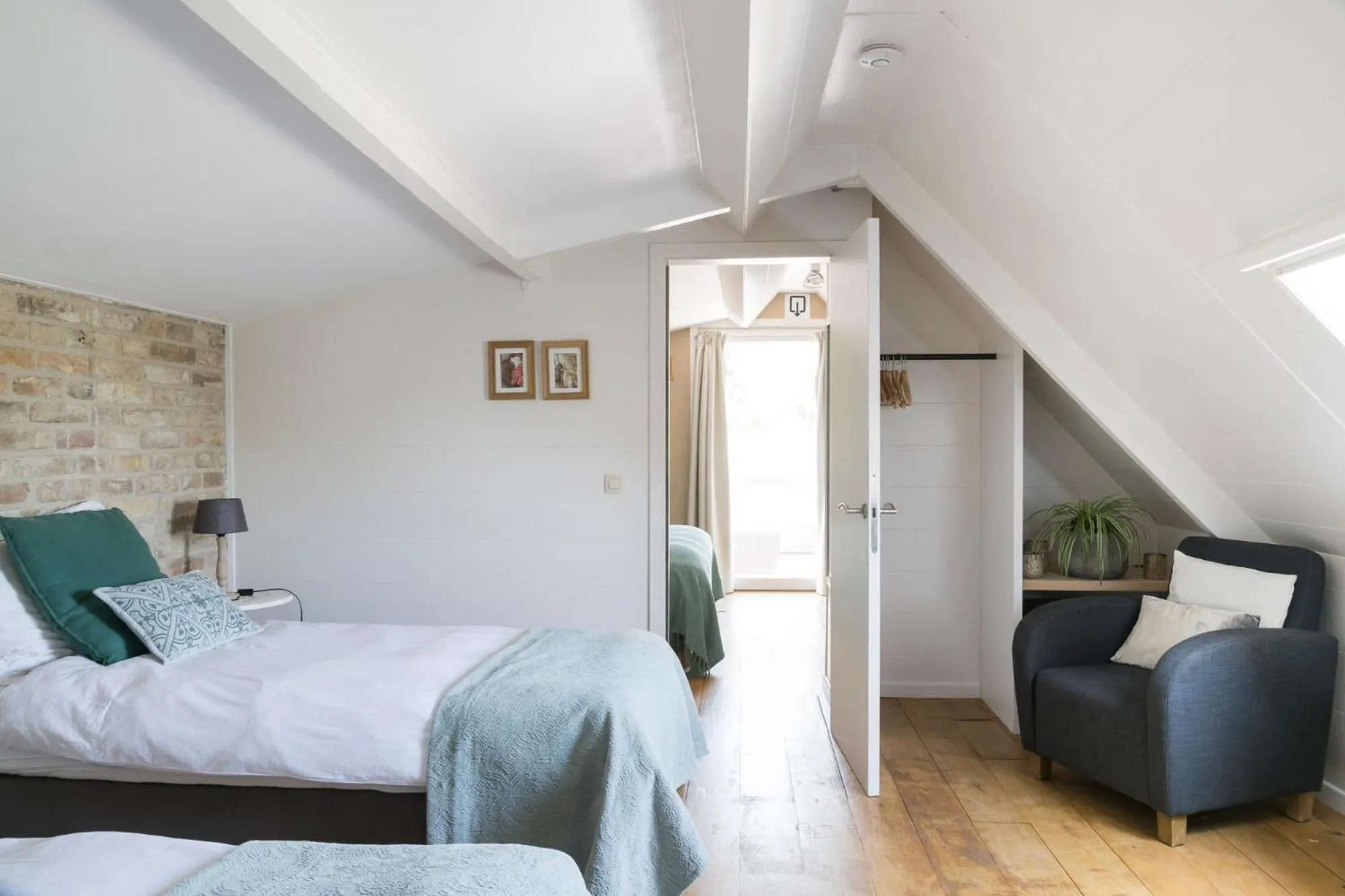 Photo of the whole room, Bed in B&B Het Soetewater