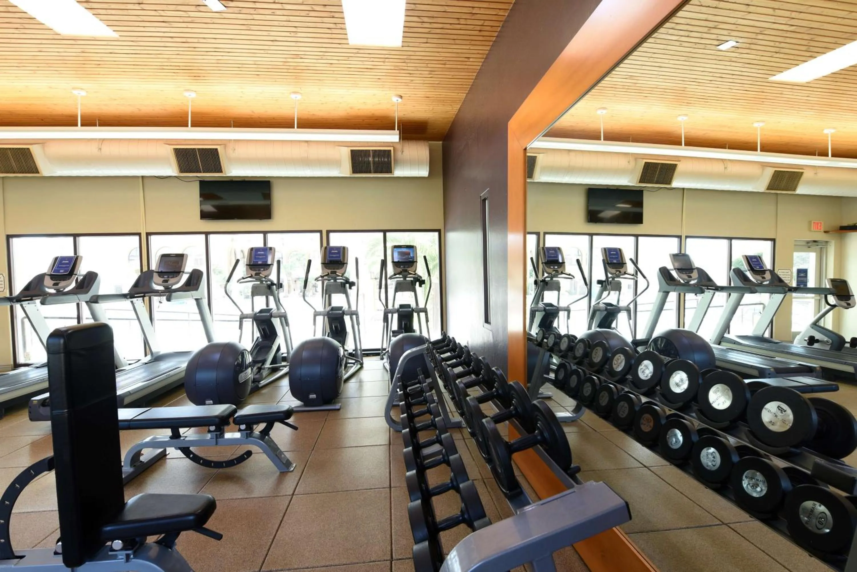 Fitness centre/facilities in DoubleTree by Hilton Tucson-Reid Park