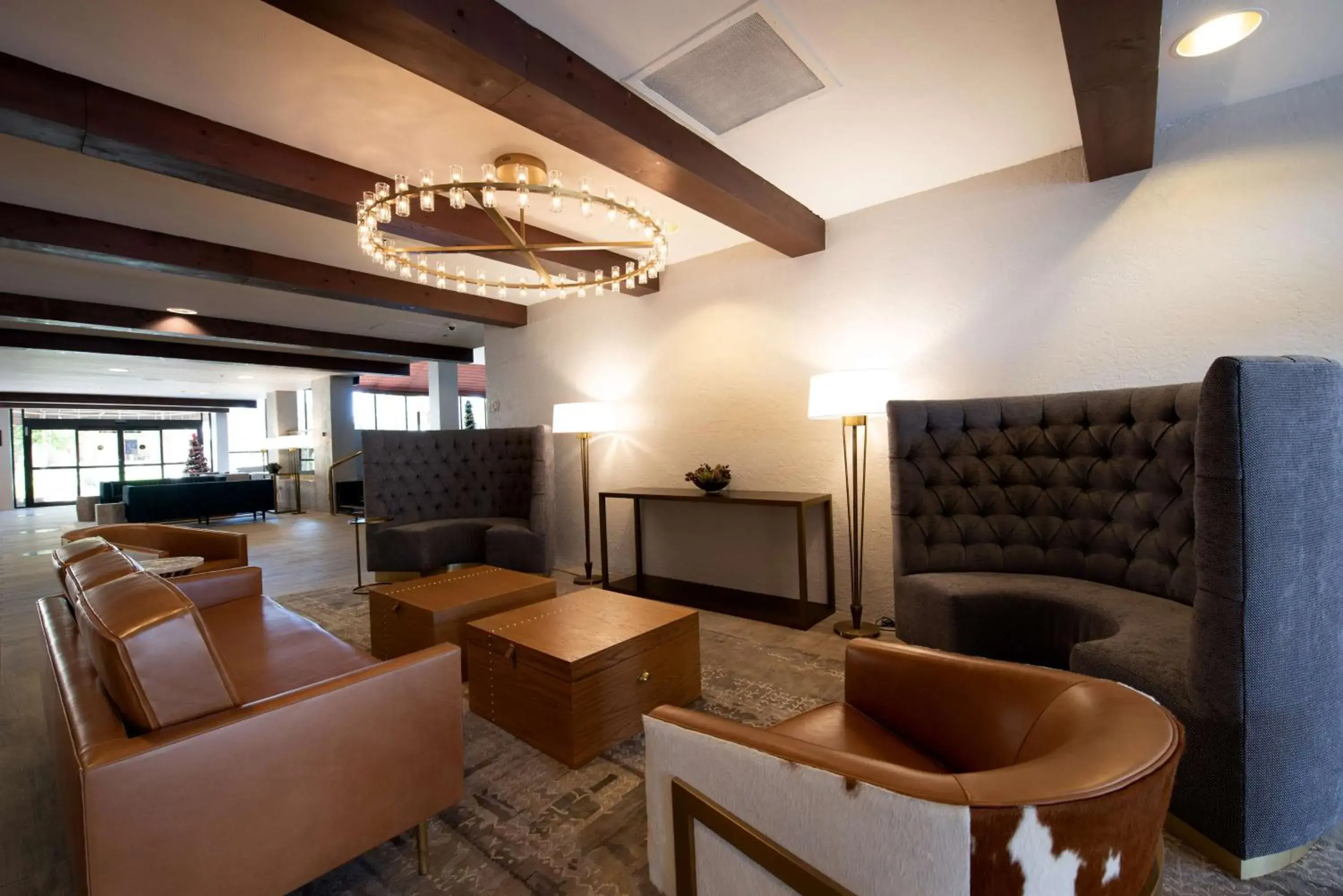 Lobby or reception in DoubleTree by Hilton Tucson-Reid Park Lobby or reception in DoubleTree by Hilton Tucson-Reid Park