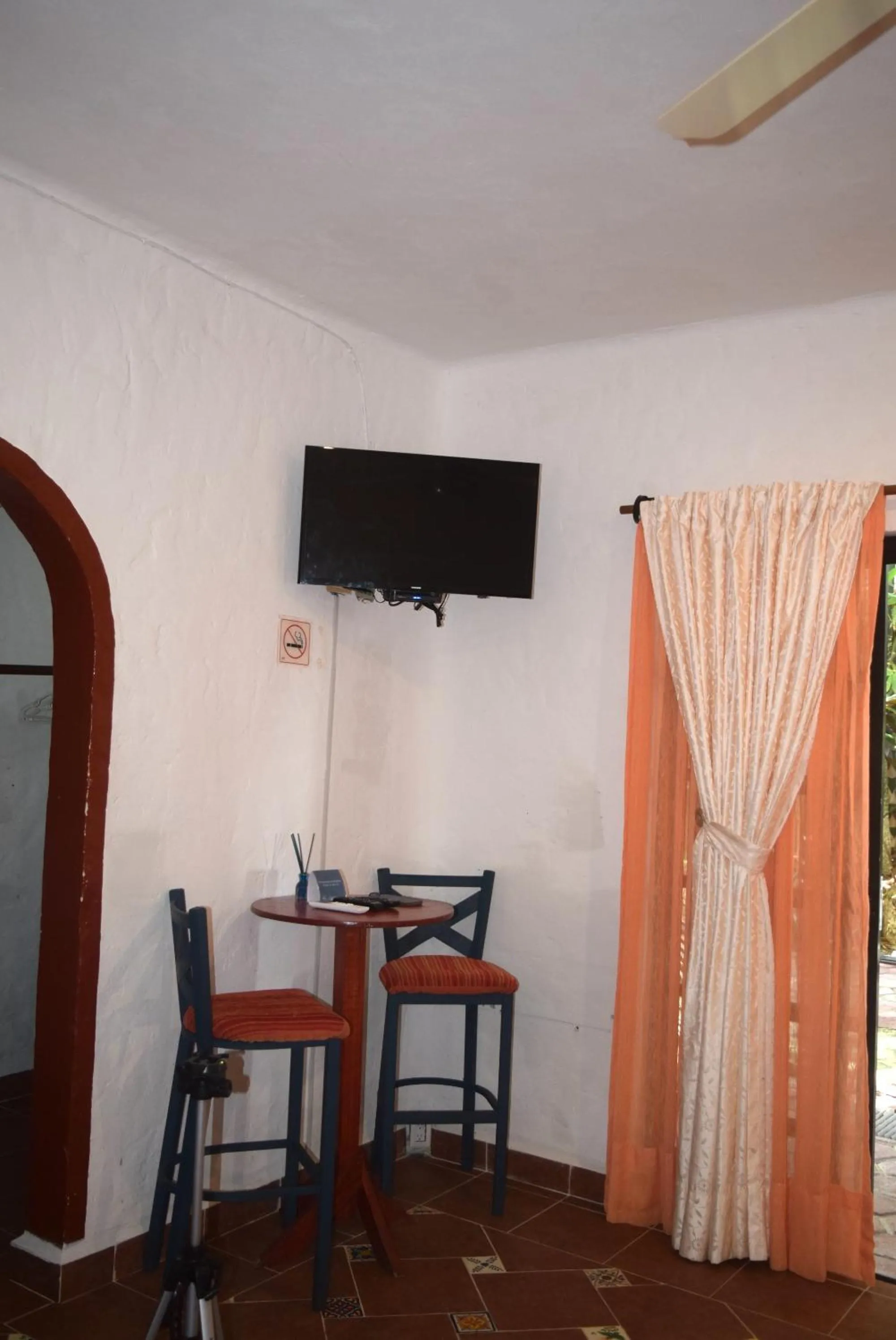 TV and multimedia in Hotel Casa el Moro