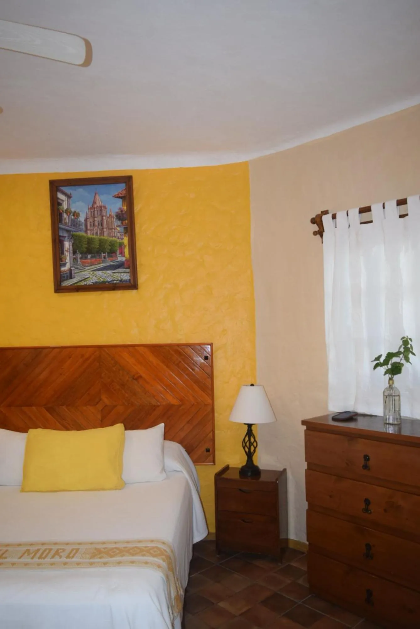 Bed in Hotel Casa el Moro