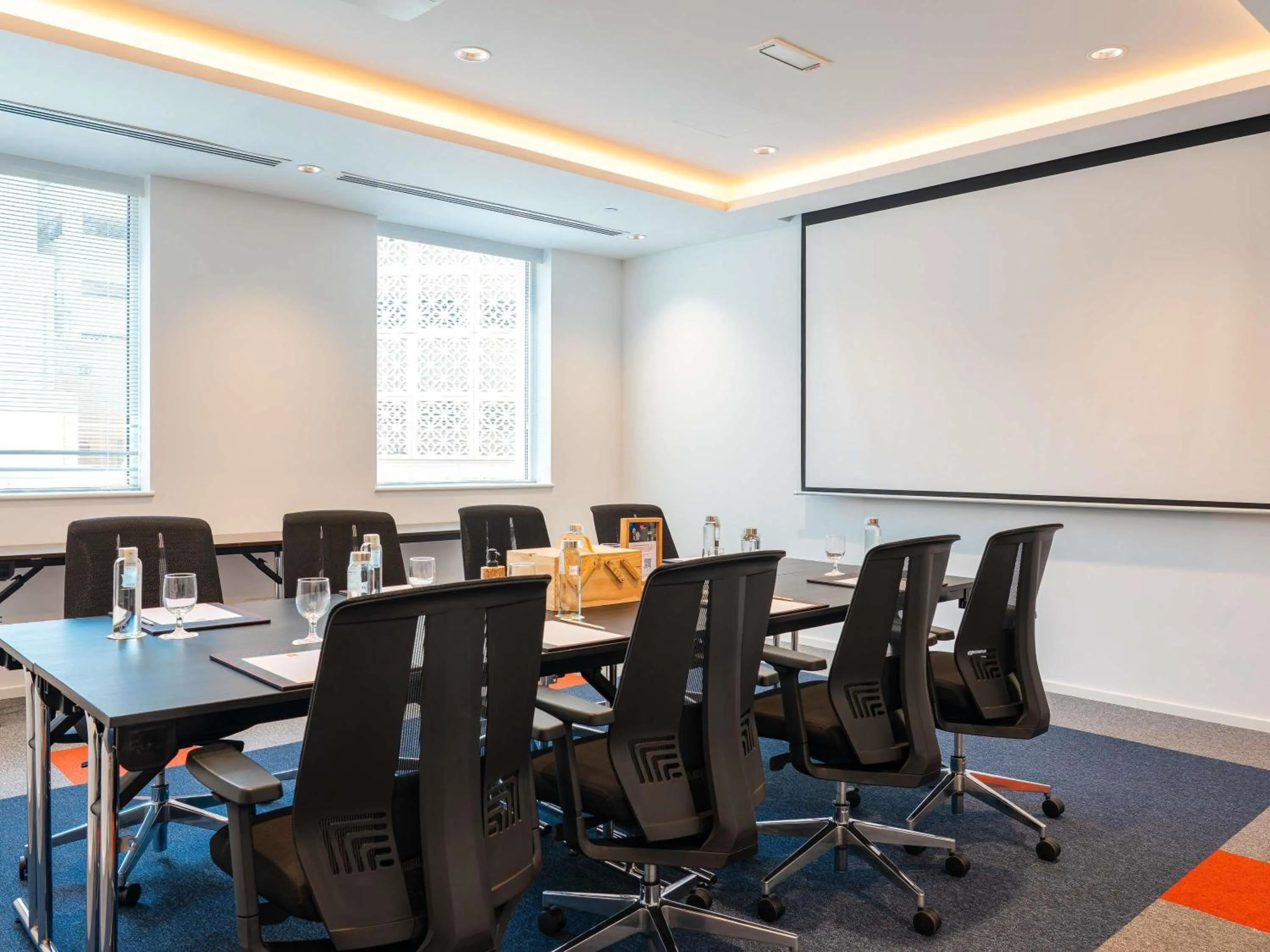 Meeting/conference room in ibis Dubai World Trade Centre