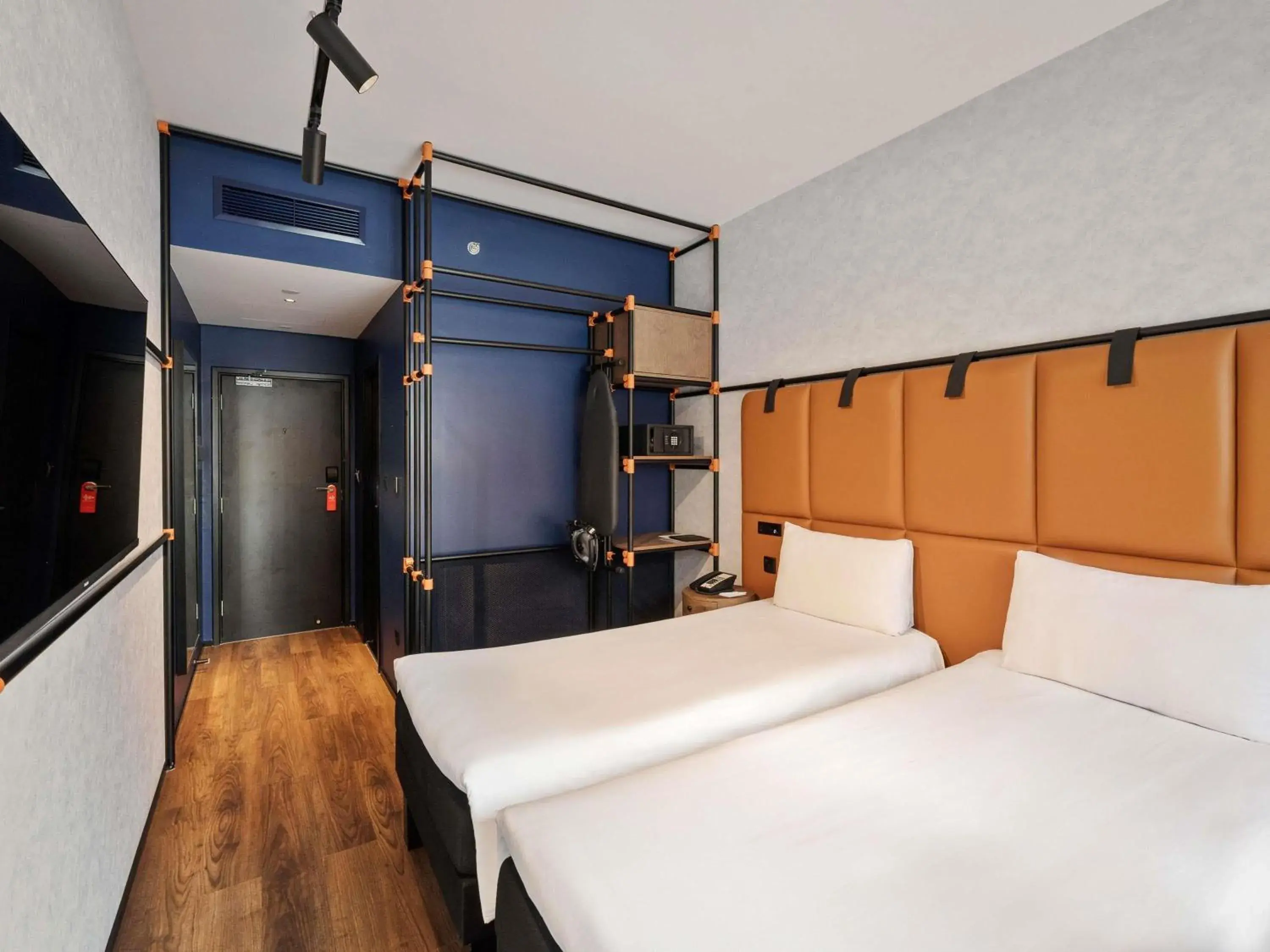 Bedroom, Bed in ibis Dubai World Trade Centre Bedroom, Bed in ibis Dubai World Trade Centre