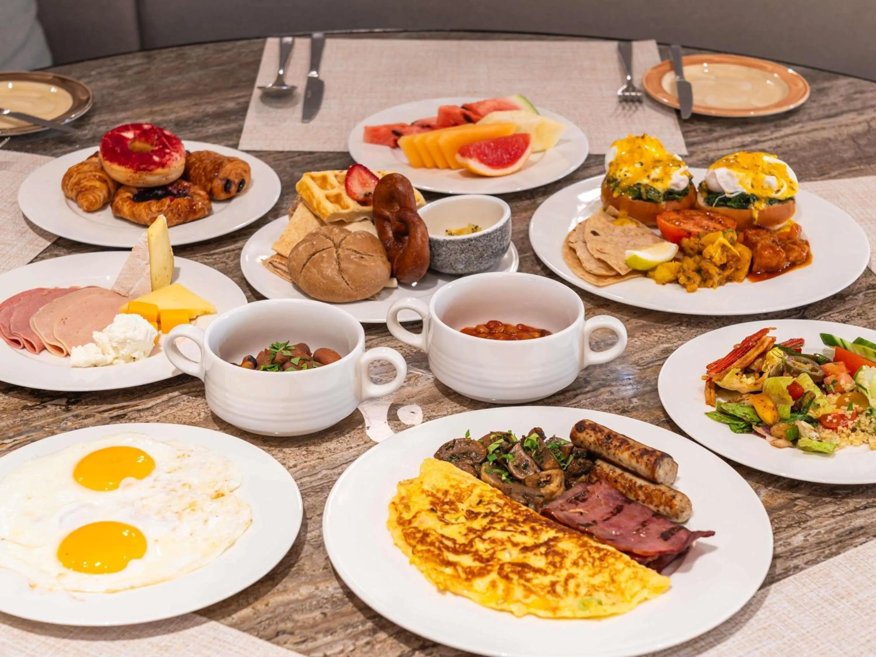 Breakfast in ibis Dubai World Trade Centre