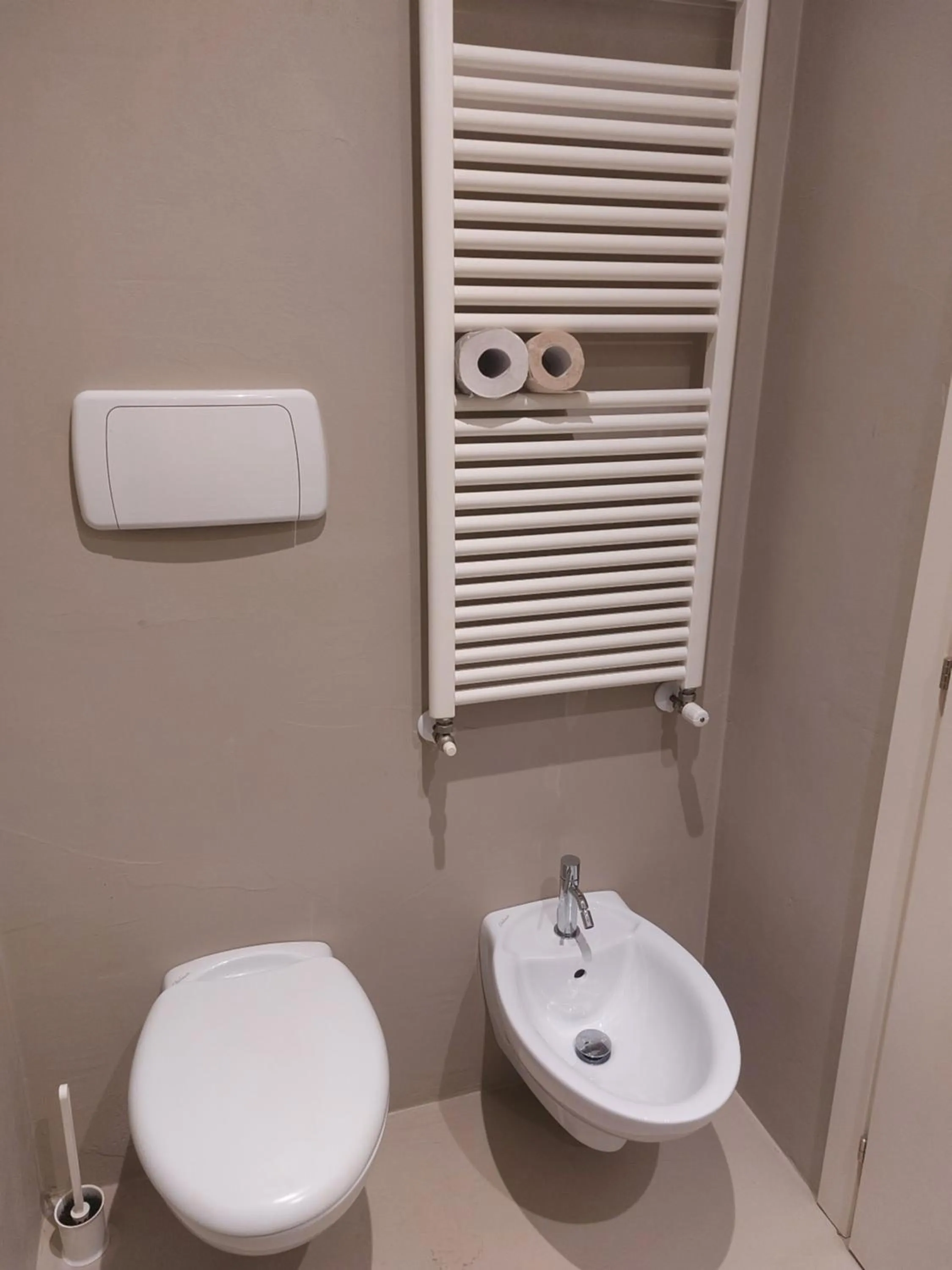 Toilet in Hotel Little