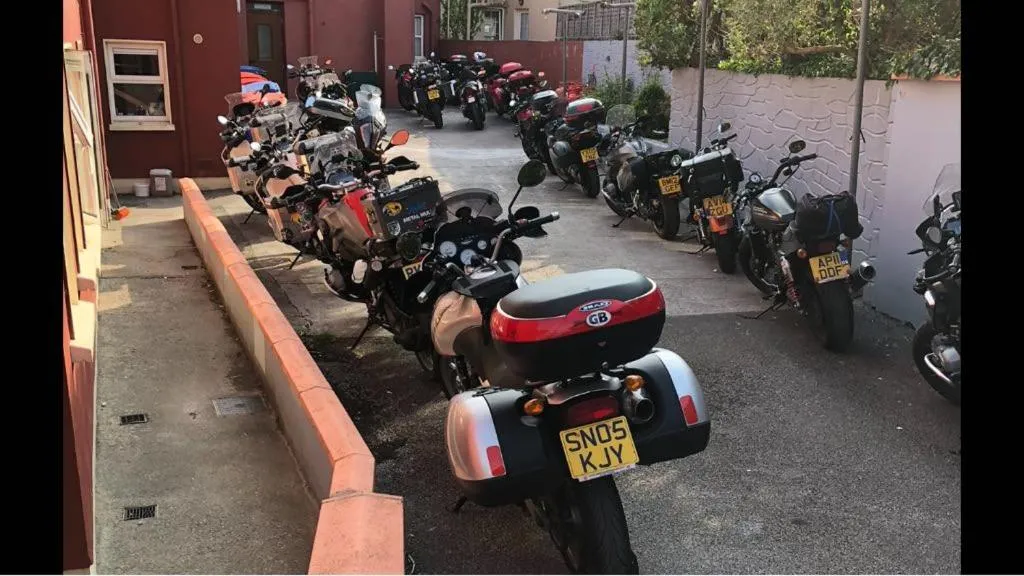 Property building in Barr Na Sraide Inn