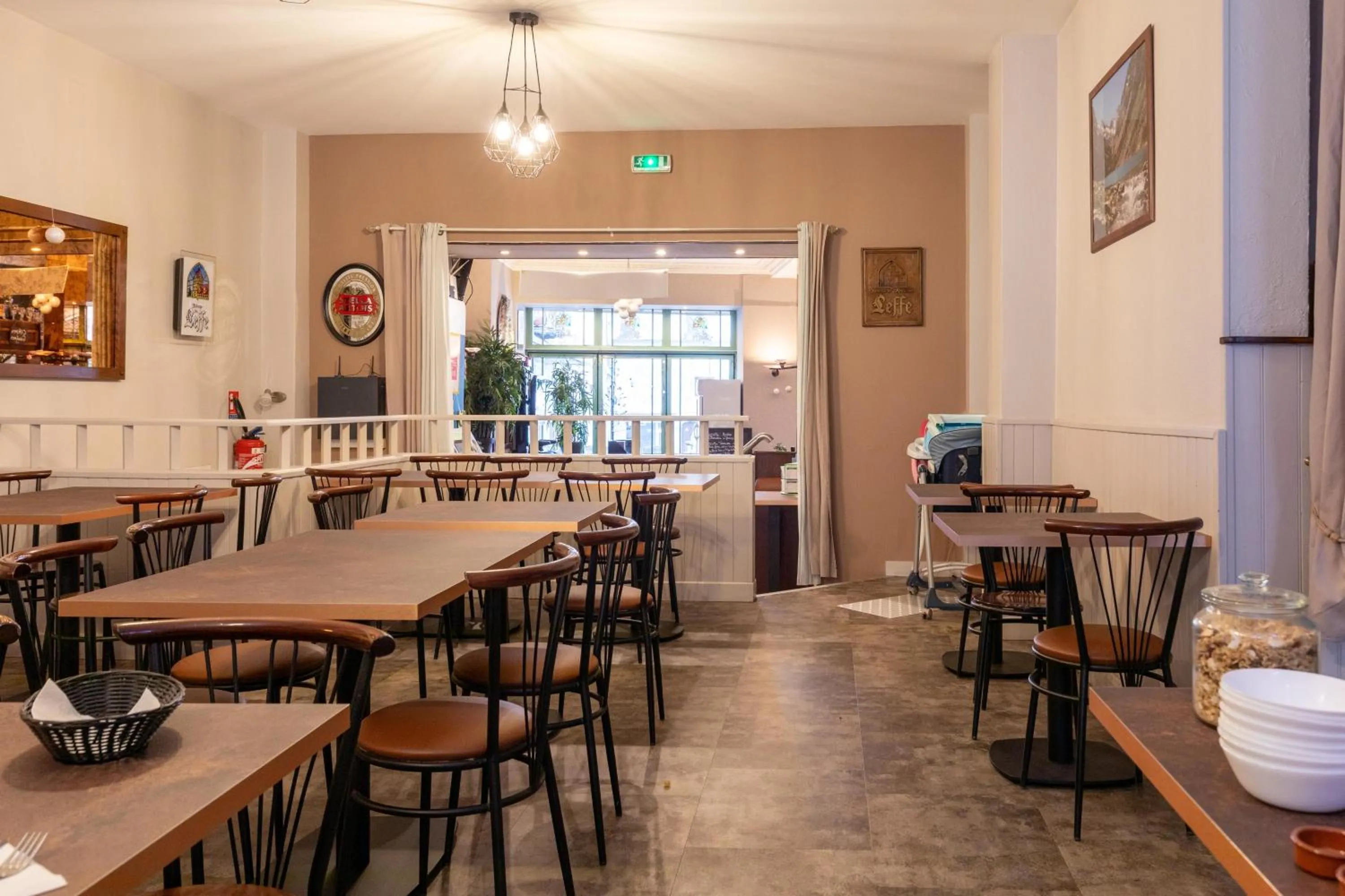 Hôtel Café les Fleurs