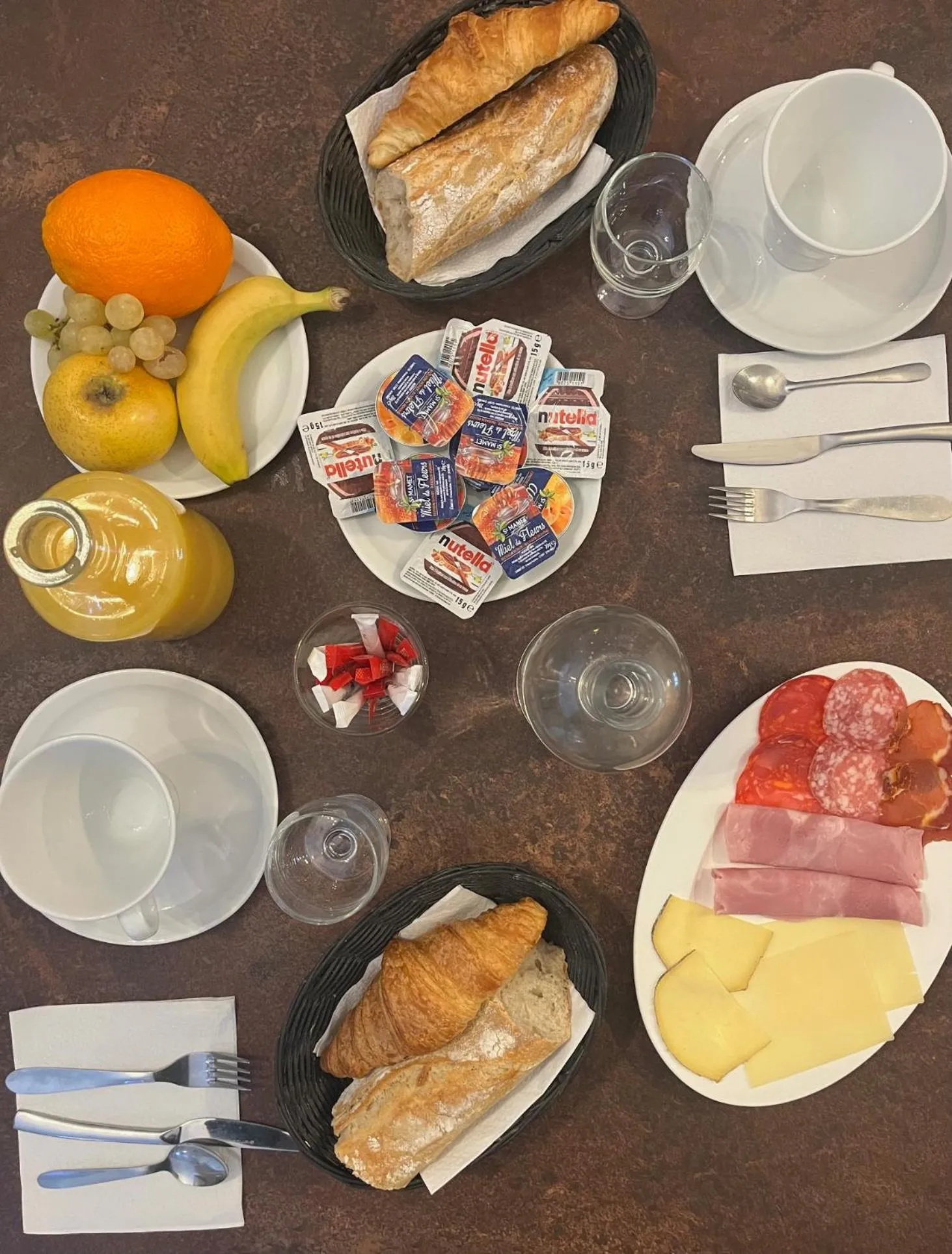 Hôtel Café les Fleurs