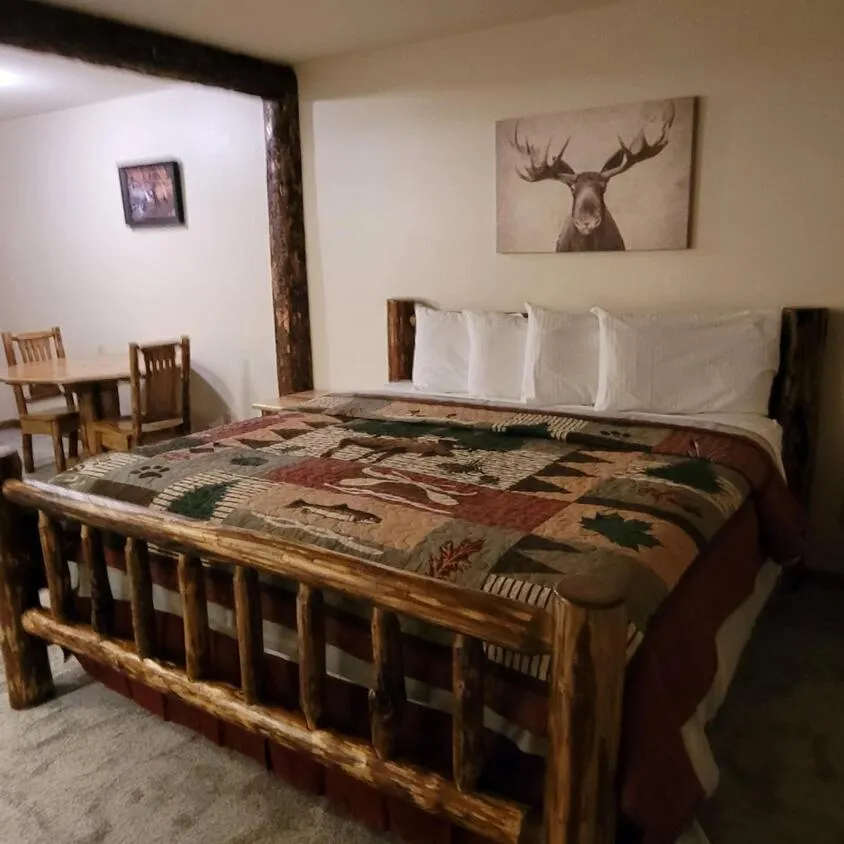 Yellowstone Basin Inn
