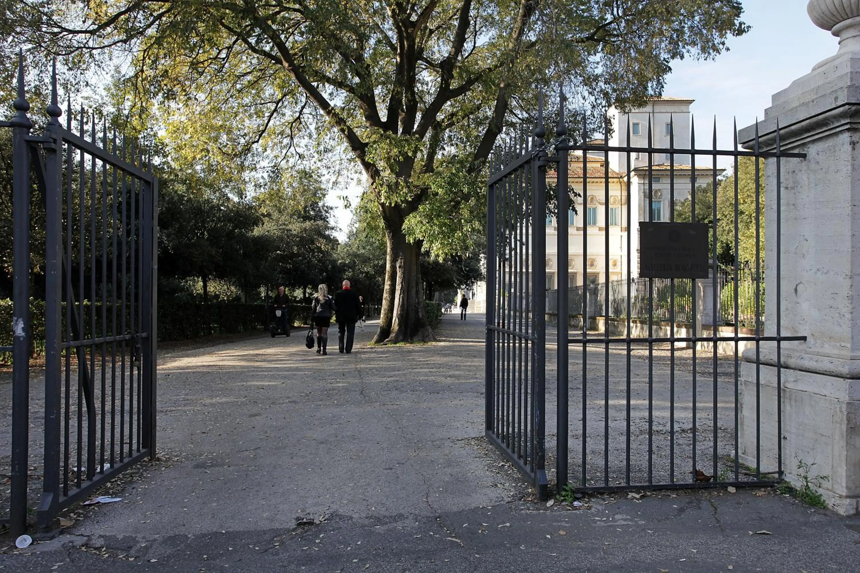 Area and facilities in Angels In Rome