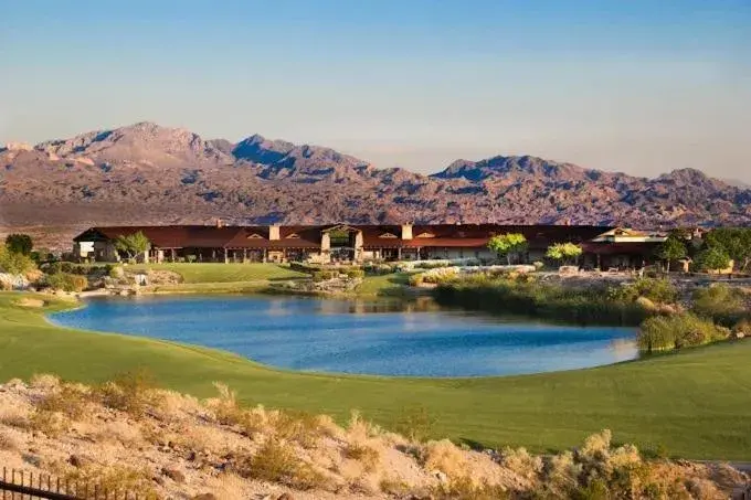 Golfcourse in Days Inn by Wyndham Bullhead City Golfcourse in Days Inn by Wyndham Bullhead City