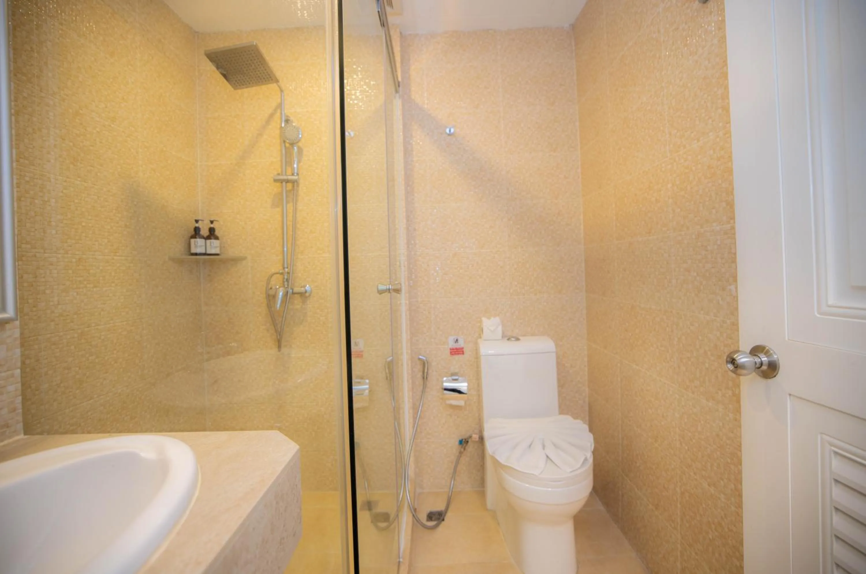 Baumanburi Hotel Patong