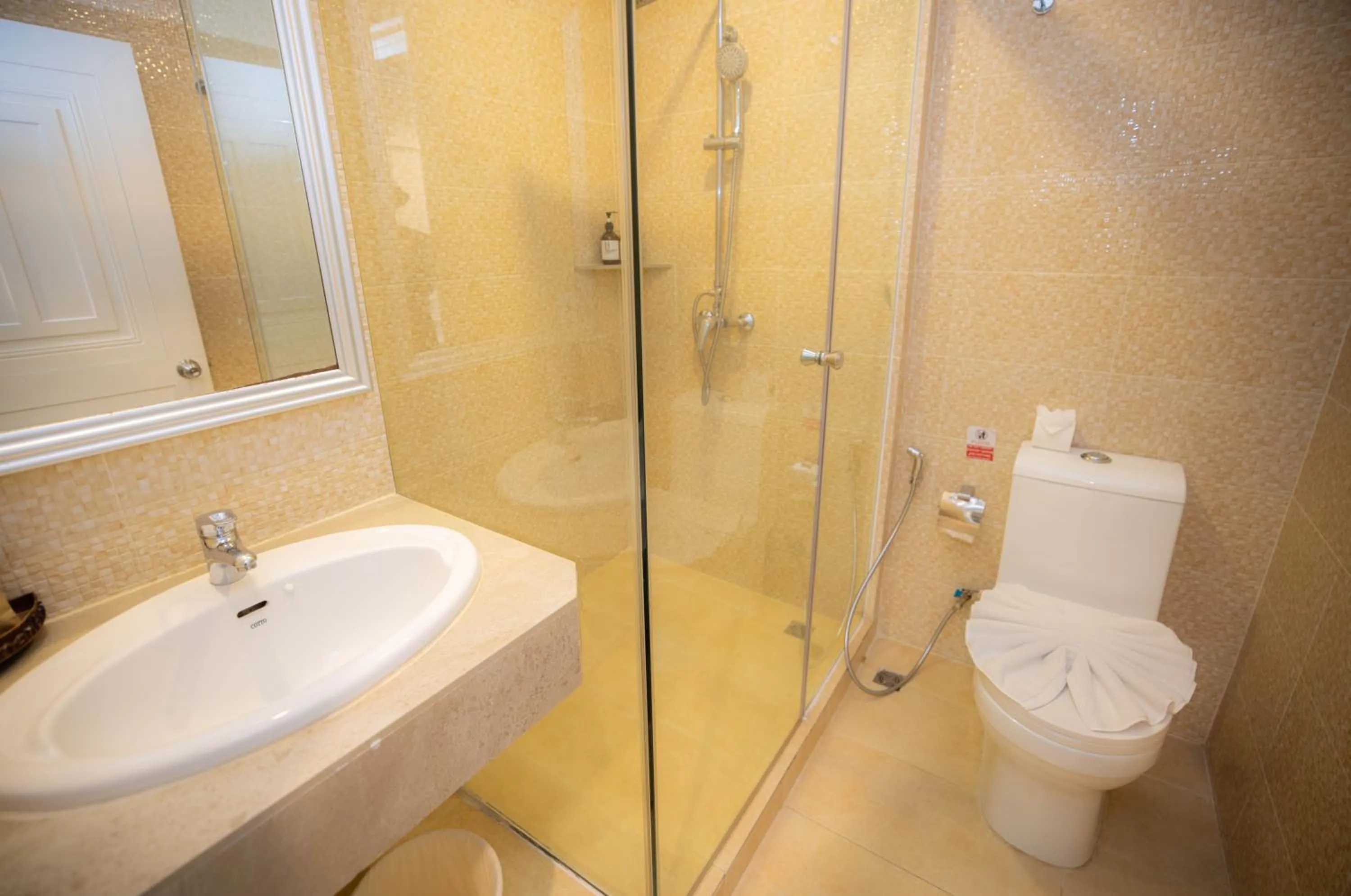 Baumanburi Hotel Patong