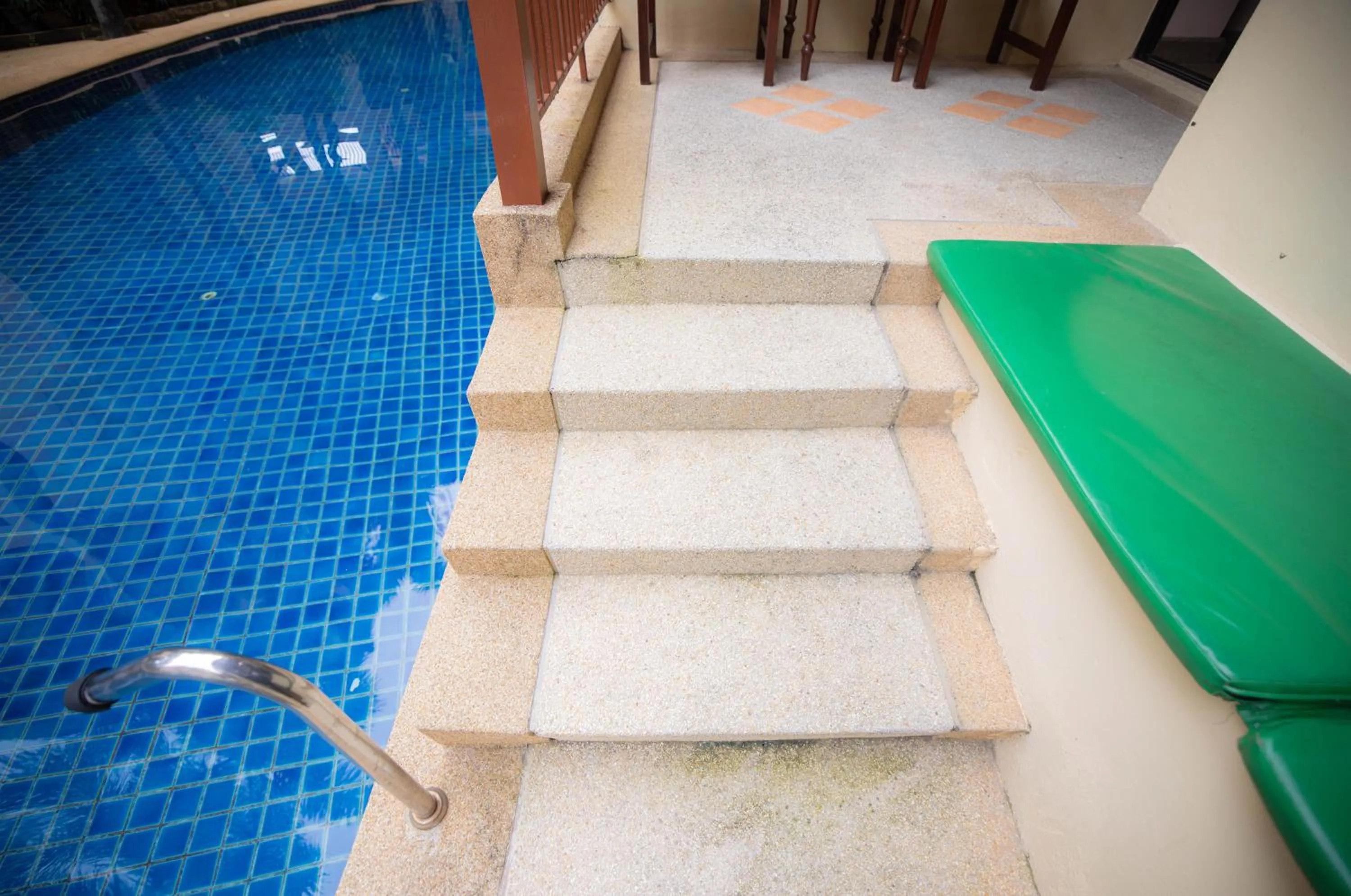 Baumanburi Hotel Patong