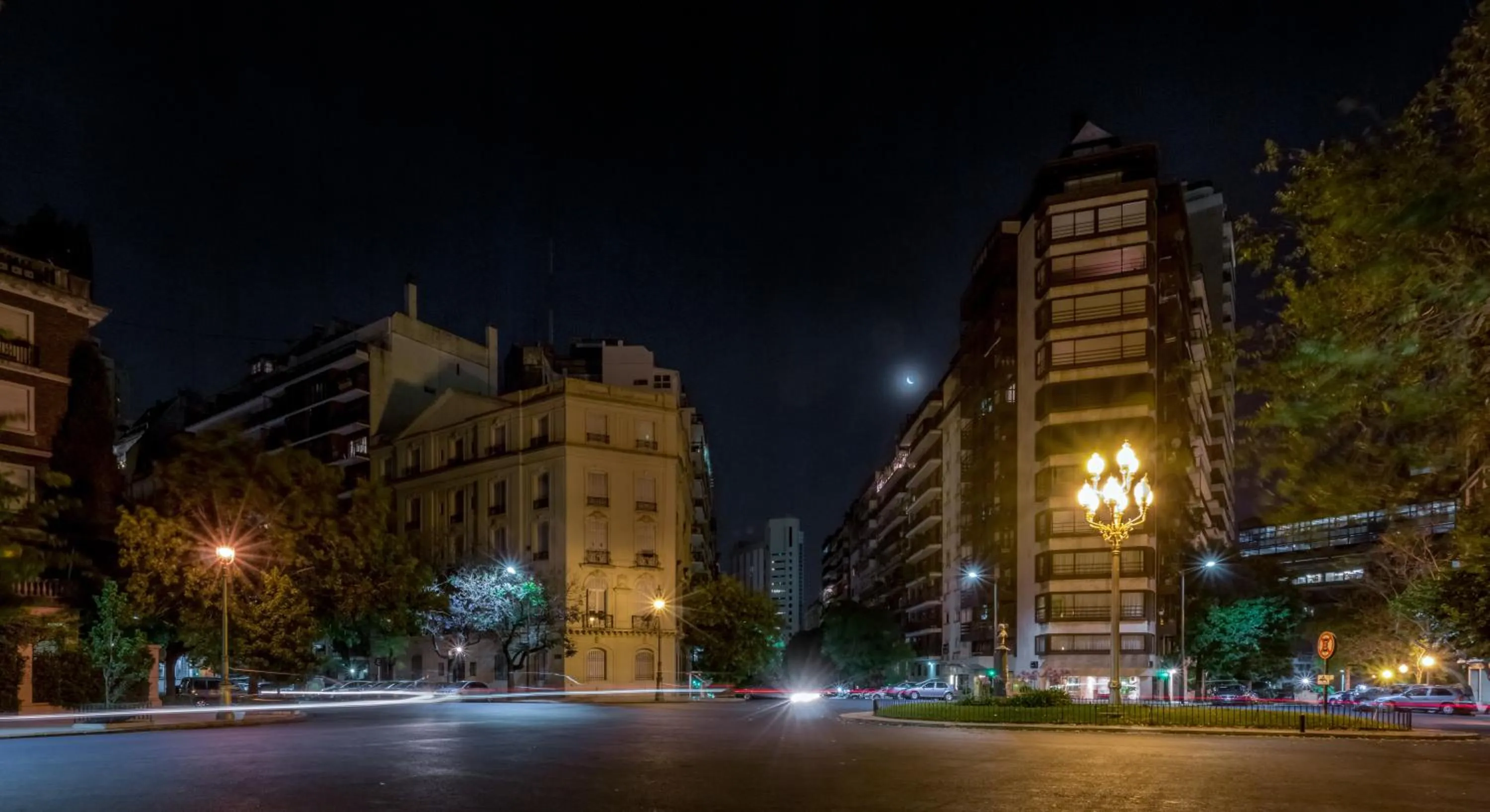 Neighbourhood in Up Recoleta Hotel
