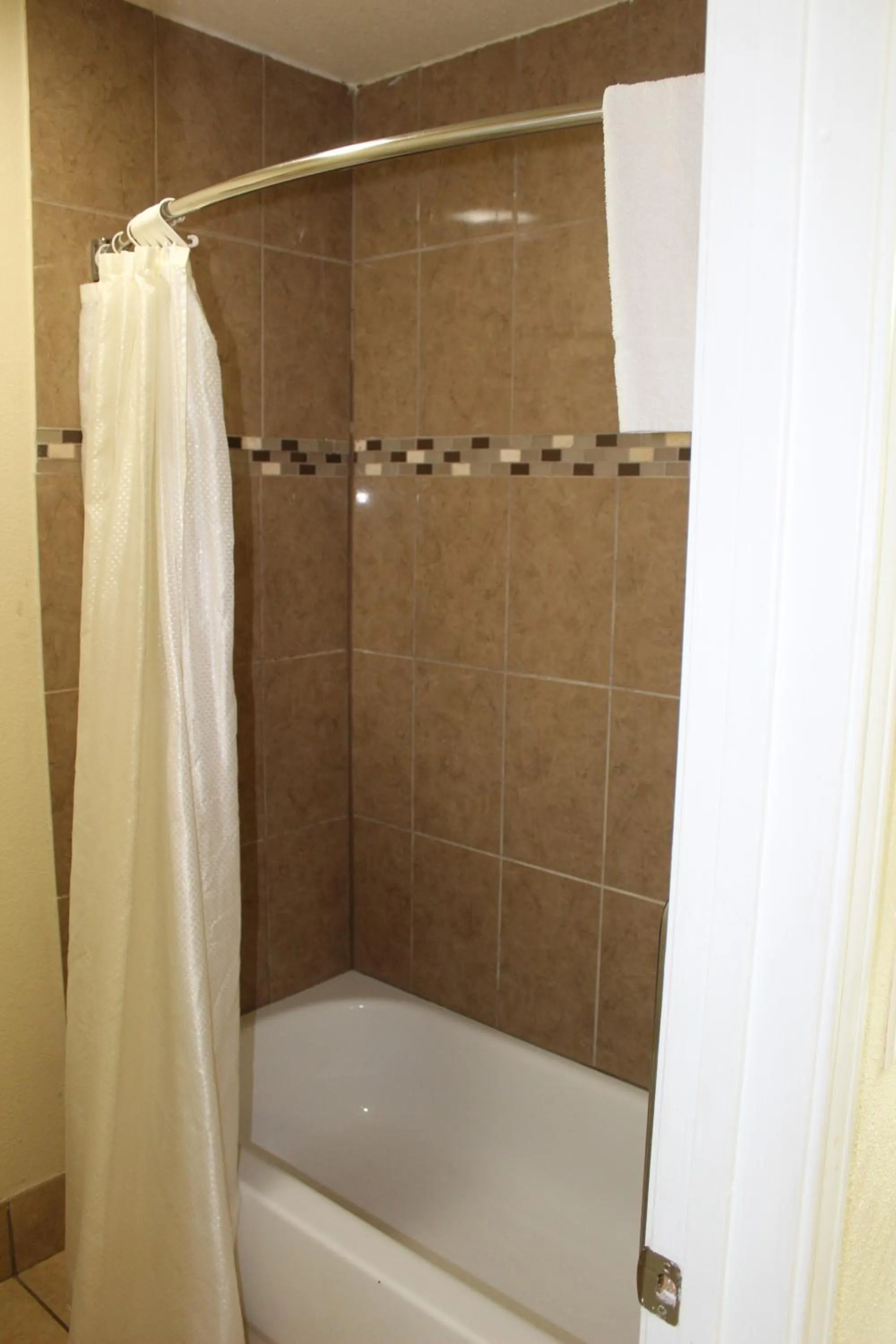 Bathroom in Evergreen Inn and R.V.