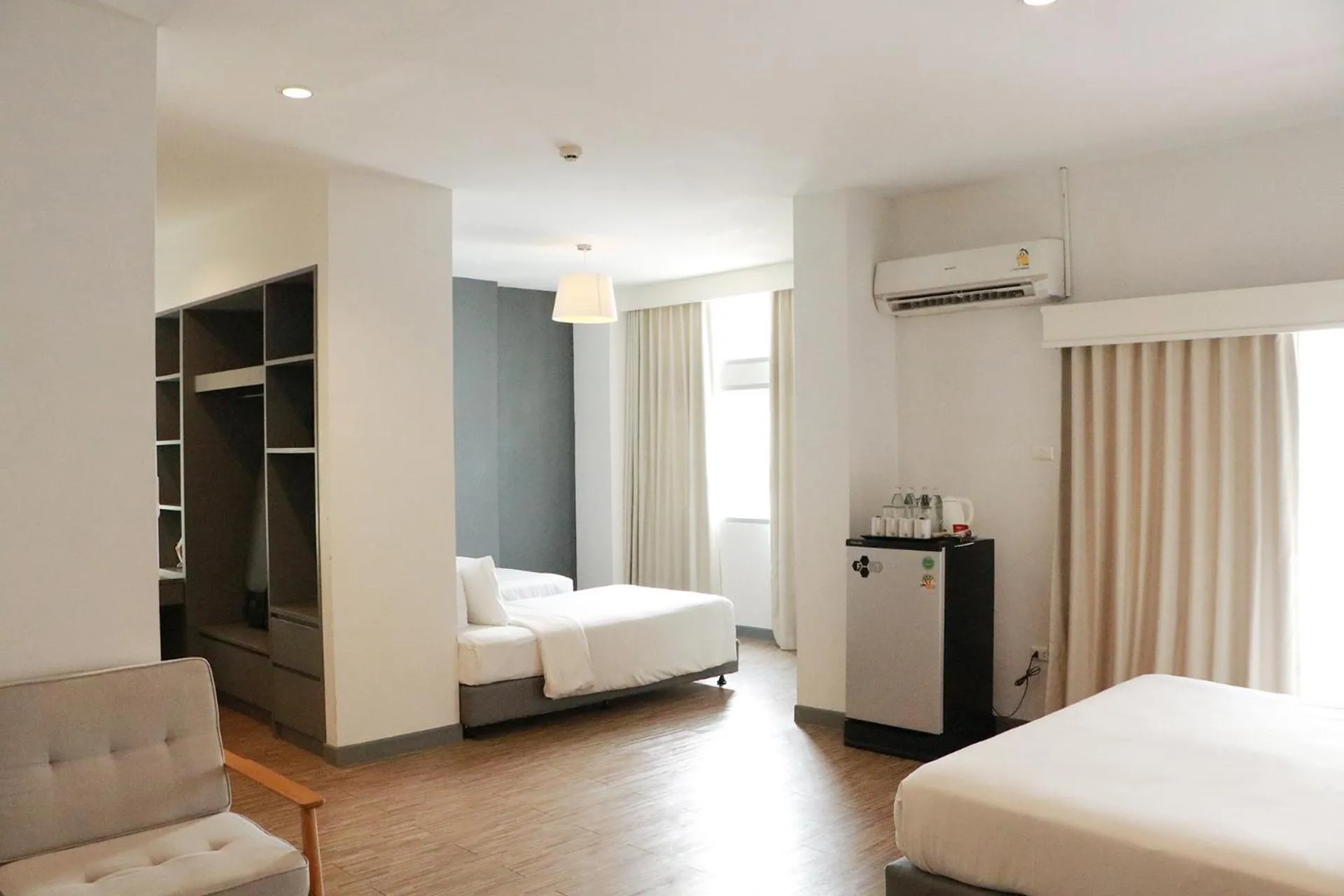 Bed in Journeyhub Pattaya Central