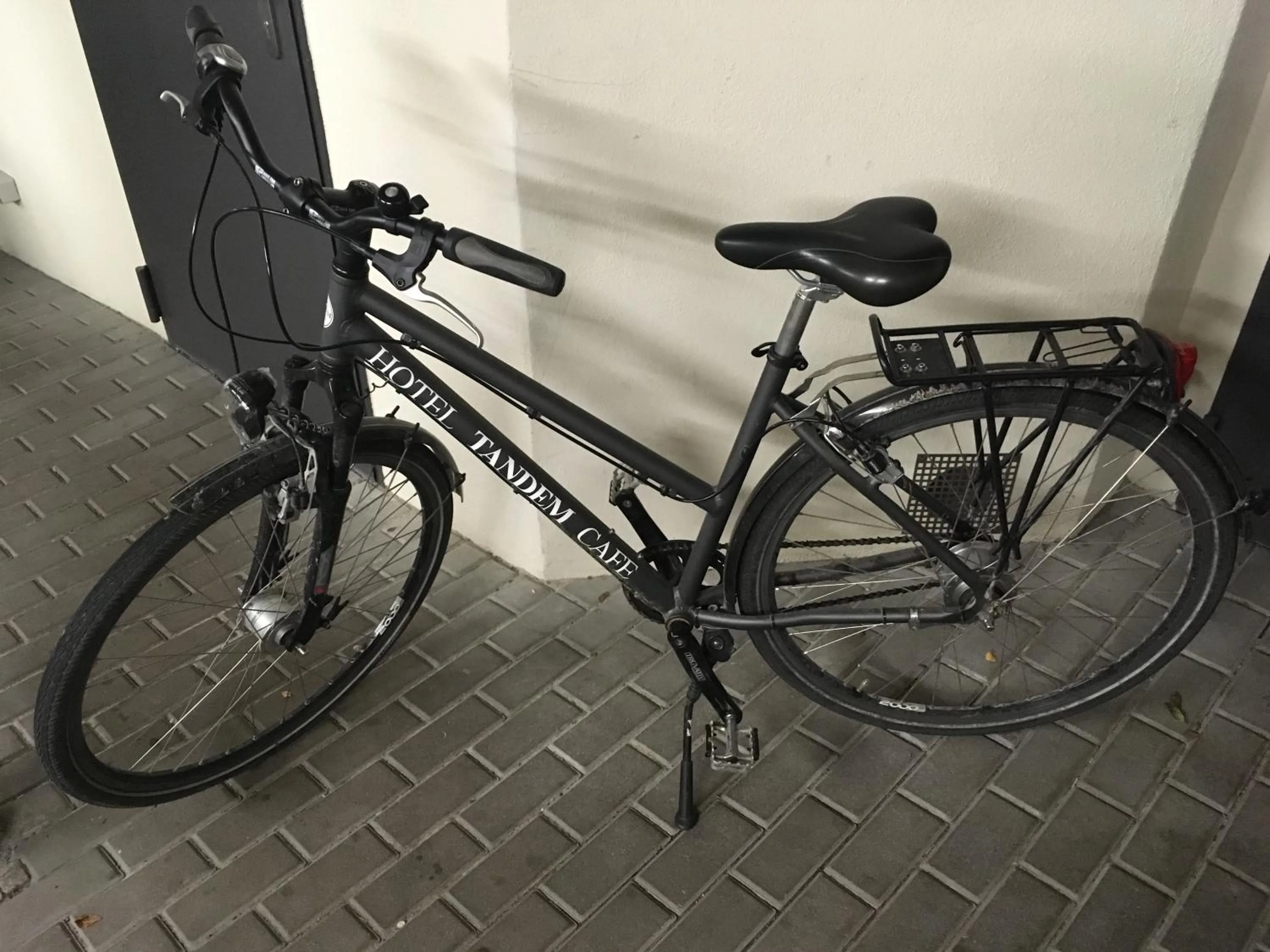 Cycling in Tandem Hotel