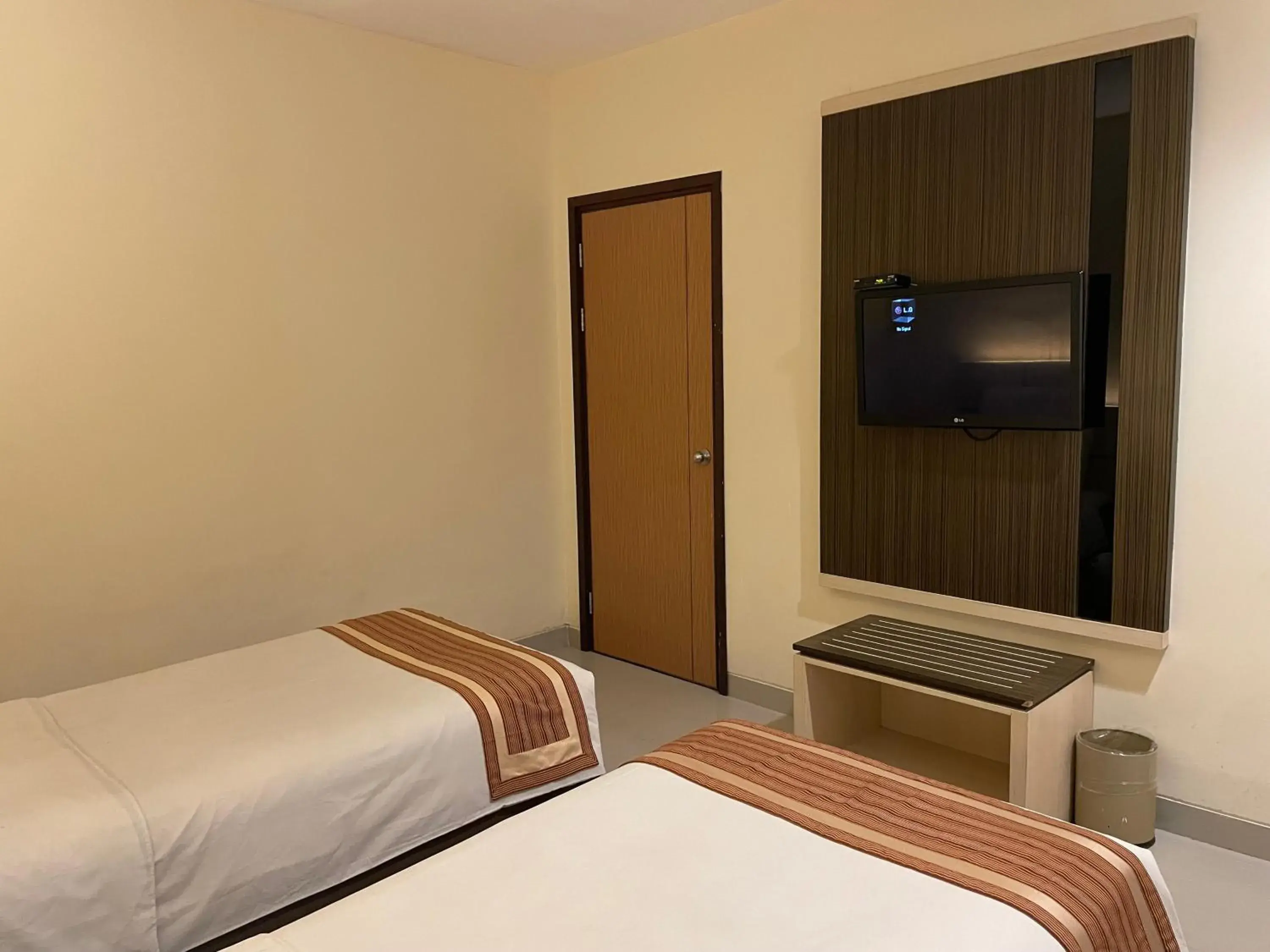 Bed in Jolin Hotel Makassar Bed in Jolin Hotel Makassar