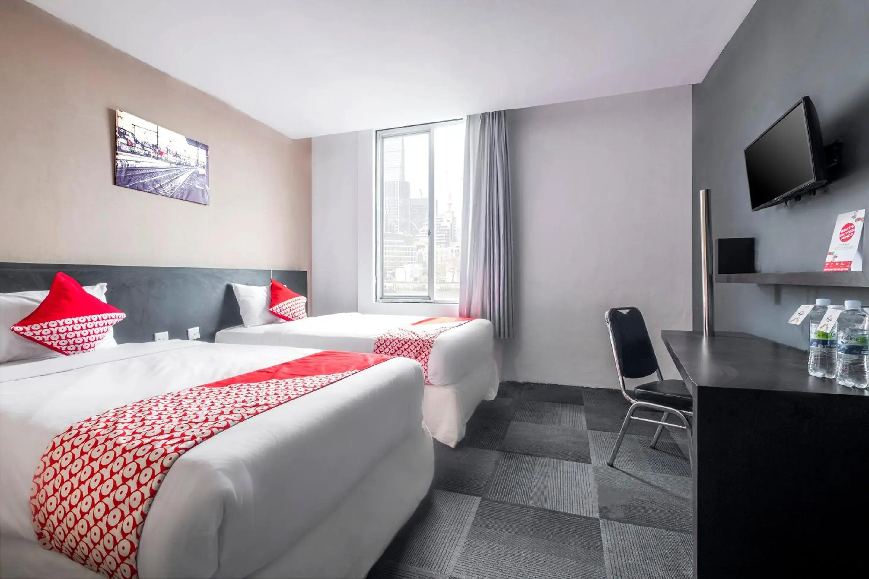 Bedroom, Bed in OYO 472 Hotel Asyra
