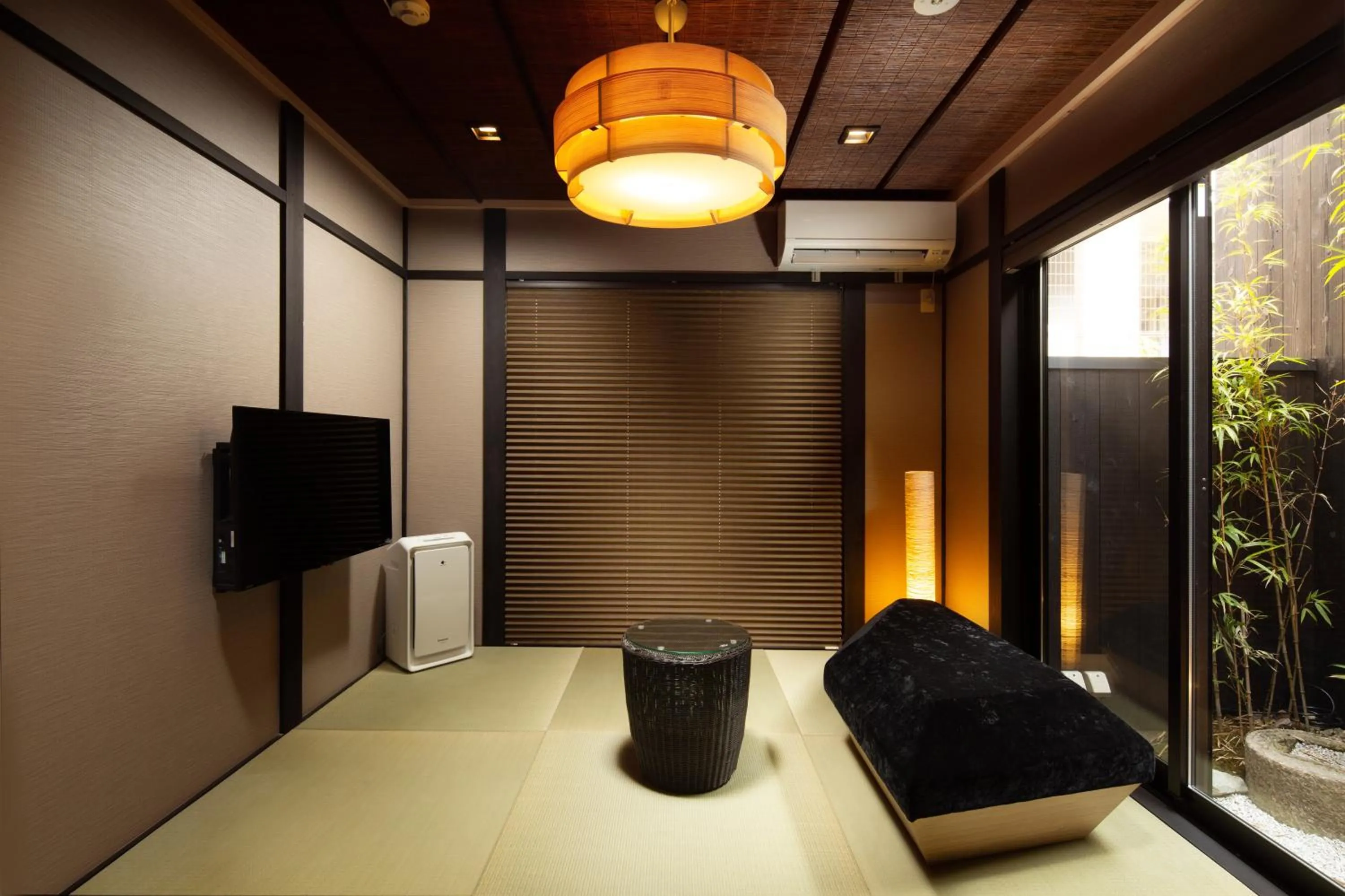 Living room in Tsumugi Kiyomizugojo