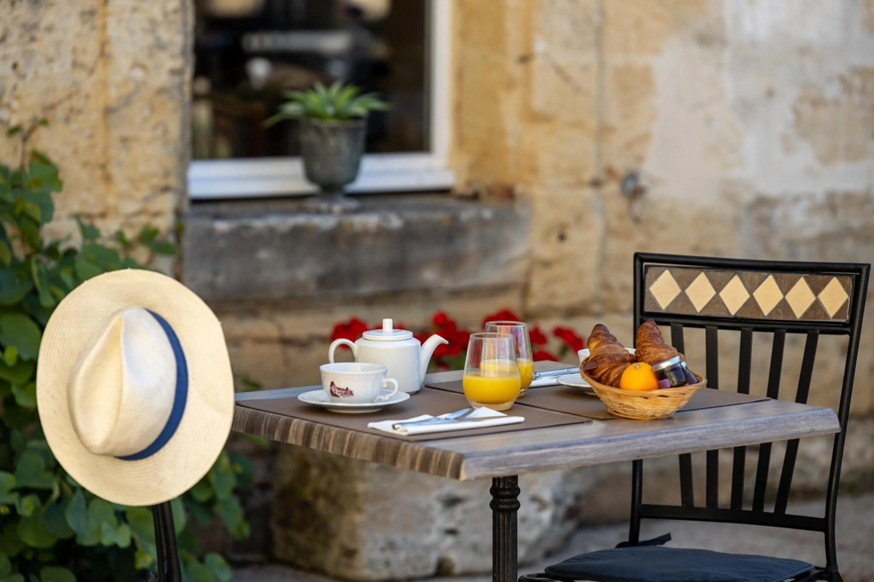 Breakfast in Demeures & Château - Fleur de Roques - Puisseguin Saint Emilion