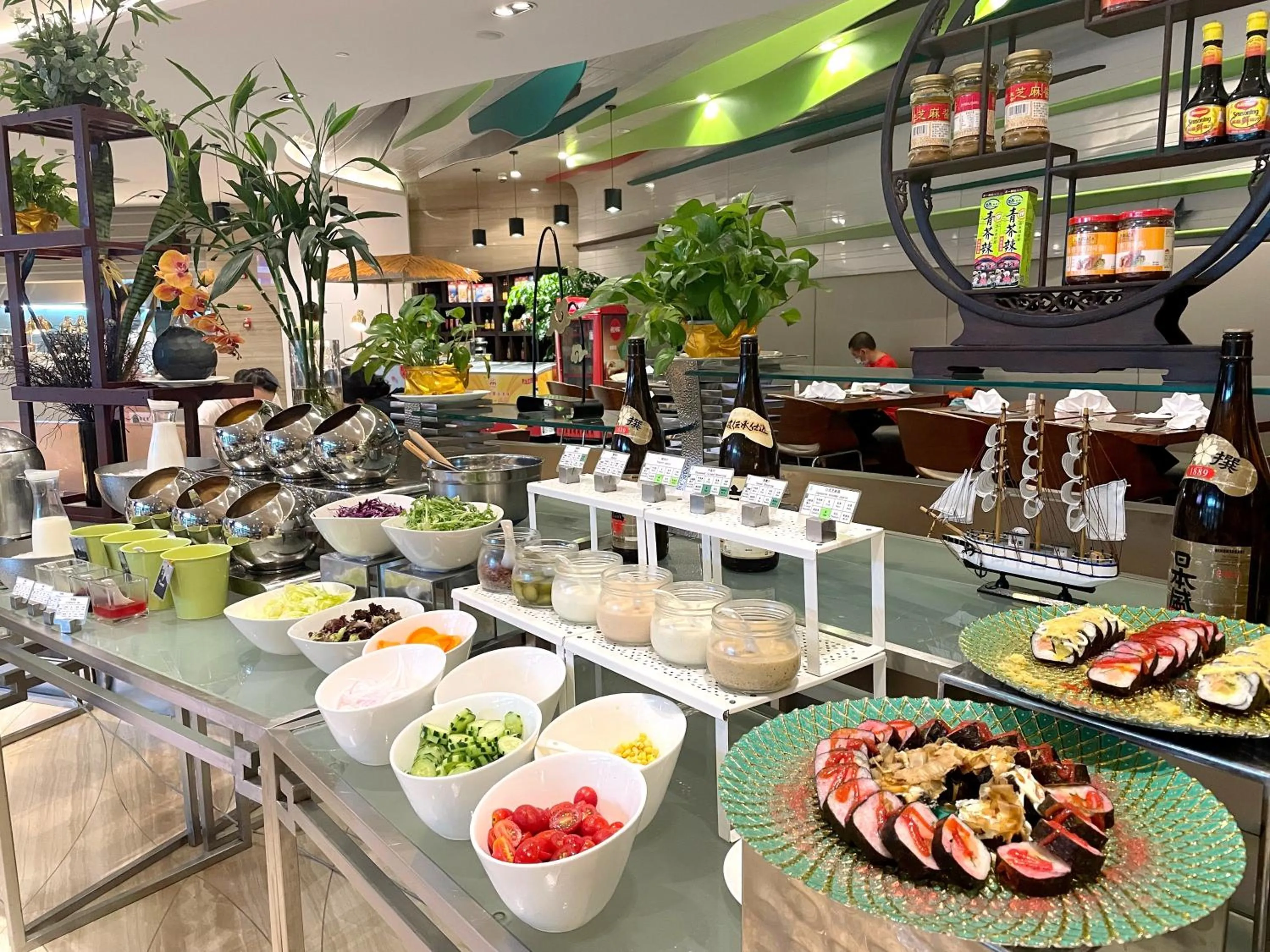 Breakfast in Holiday Inn Chengdu Xindu by IHG