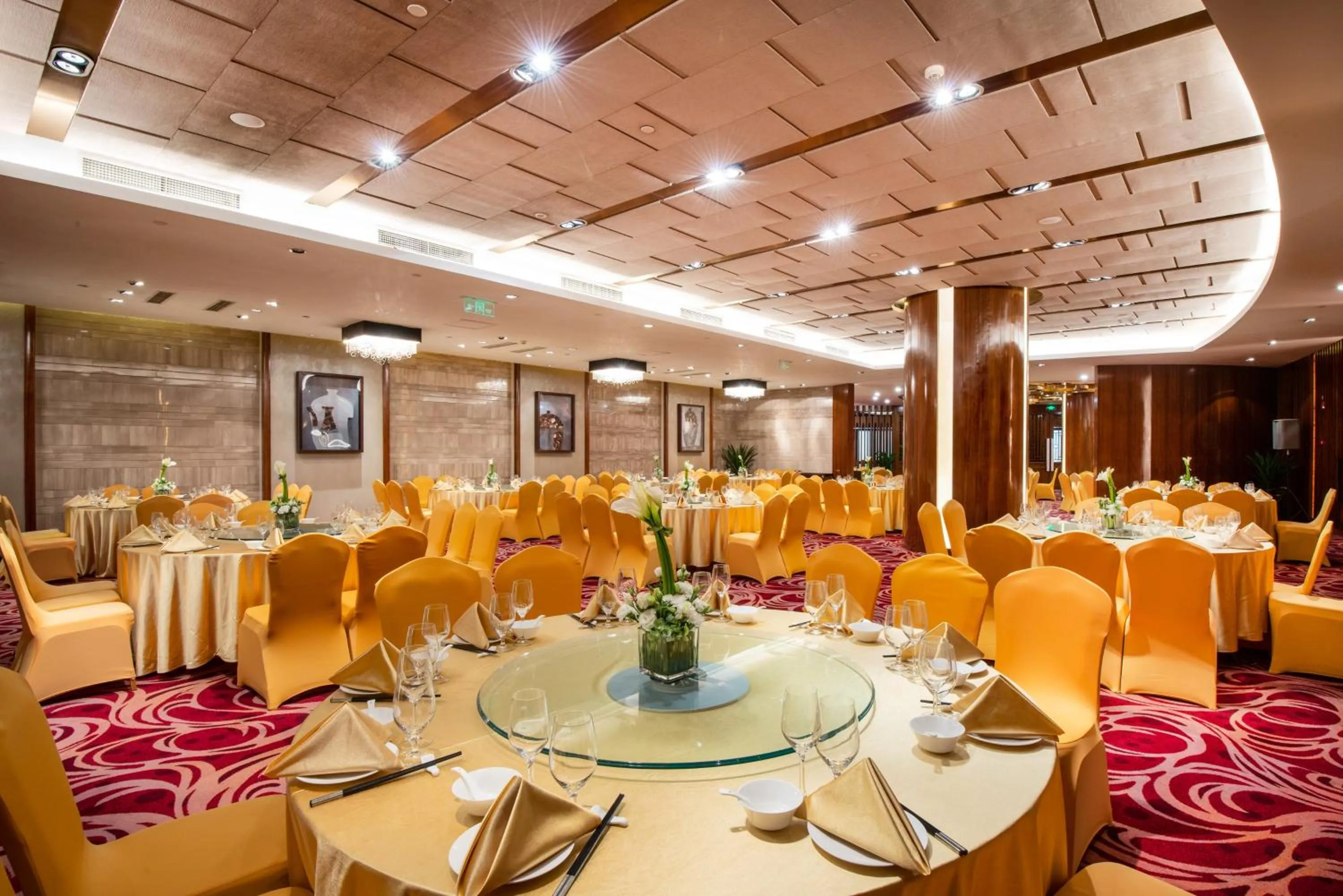 Restaurant/places to eat in Holiday Inn Chengdu Xindu by IHG