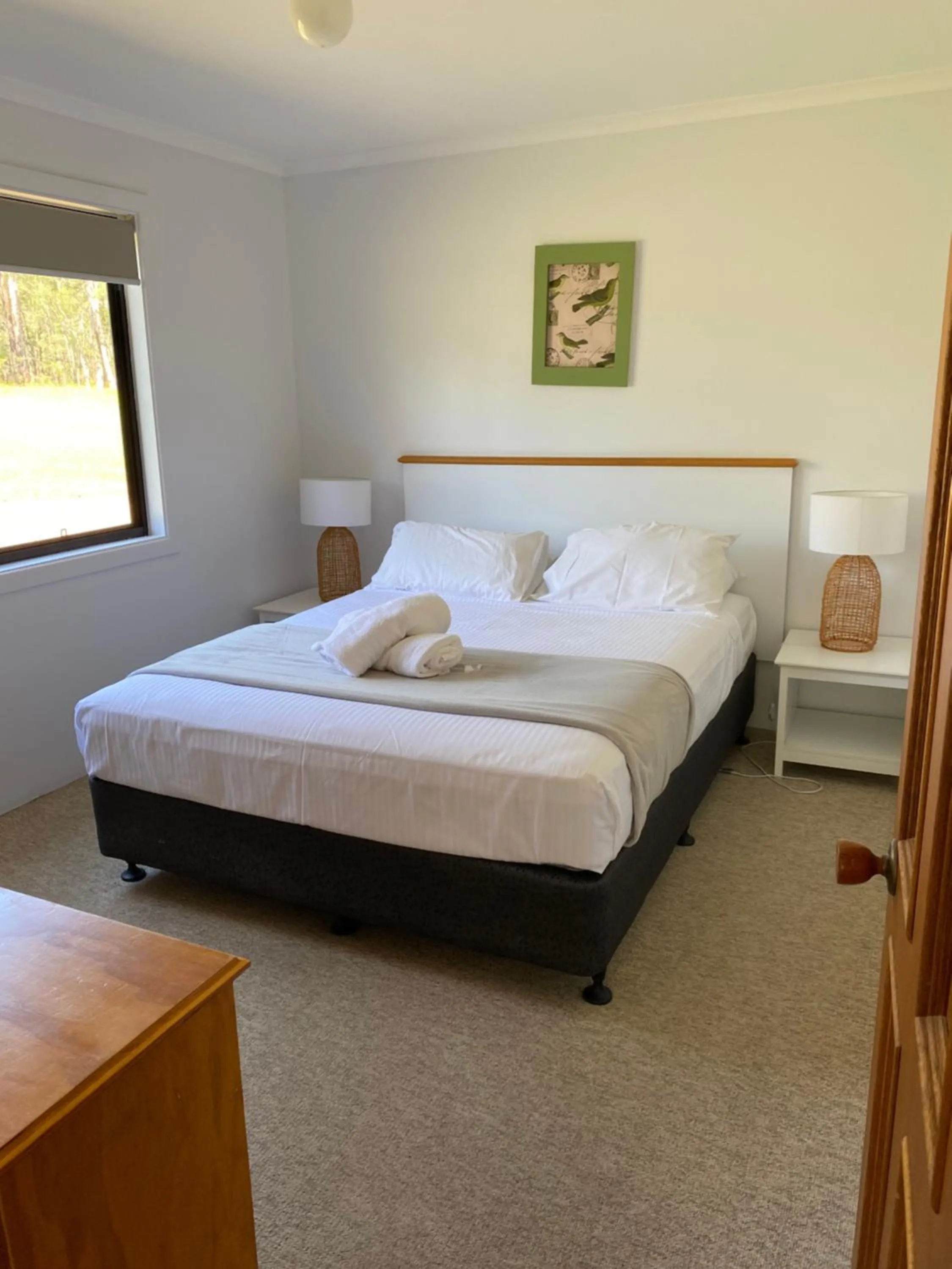 Bedroom, Bed in Hunter Hideaway Cottages