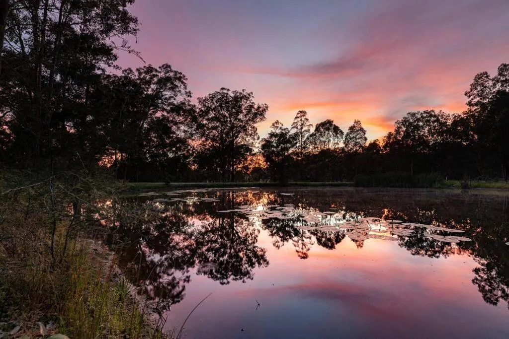 Sunset in Hunter Hideaway Cottages