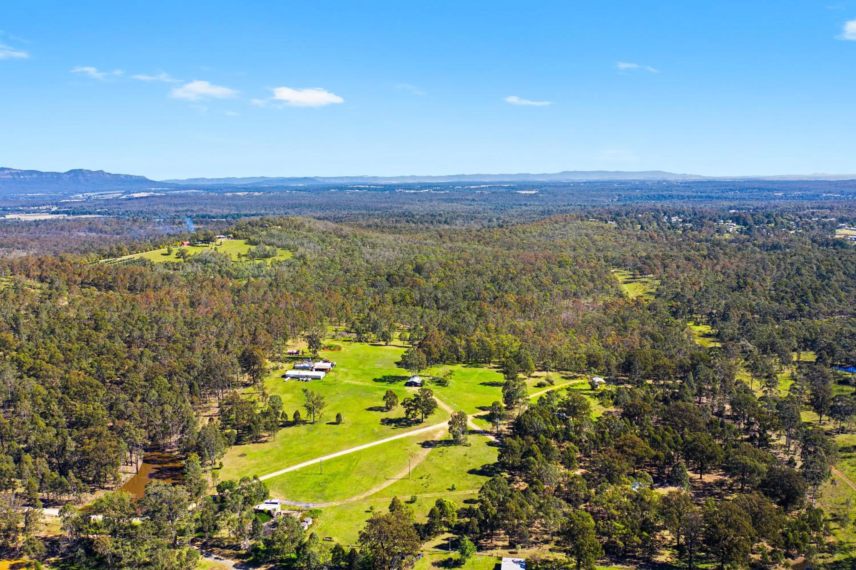 Natural landscape in Hunter Hideaway Cottages