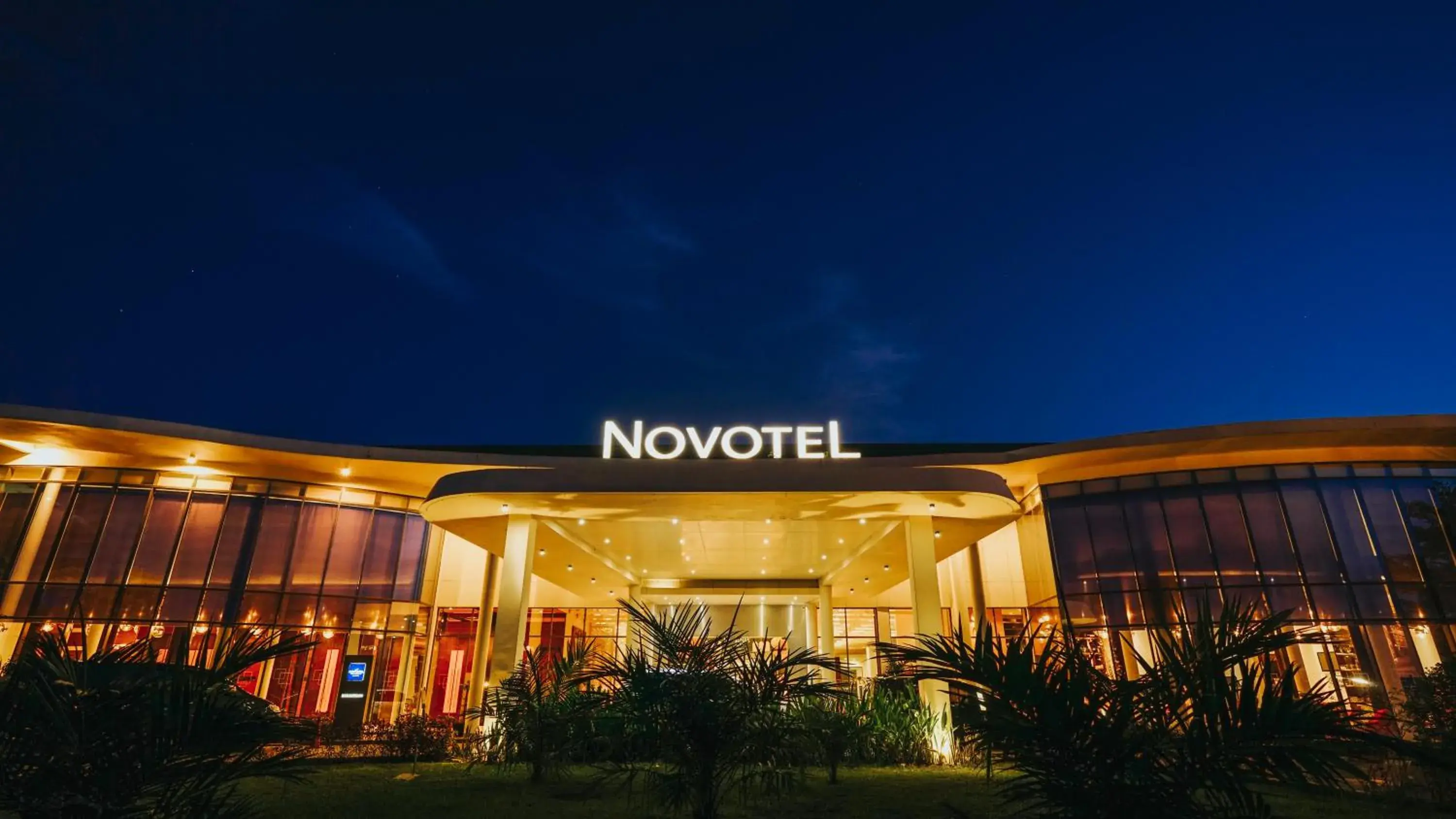 Facade/entrance in Novotel Banjarmasin Airport Facade/entrance in Novotel Banjarmasin Airport