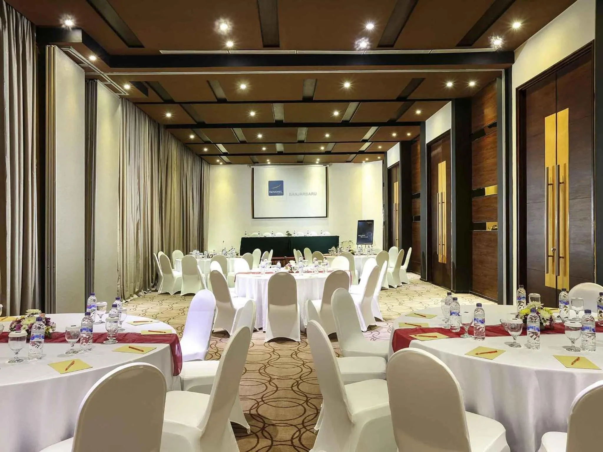 Meeting/conference room in Novotel Banjarmasin Airport
