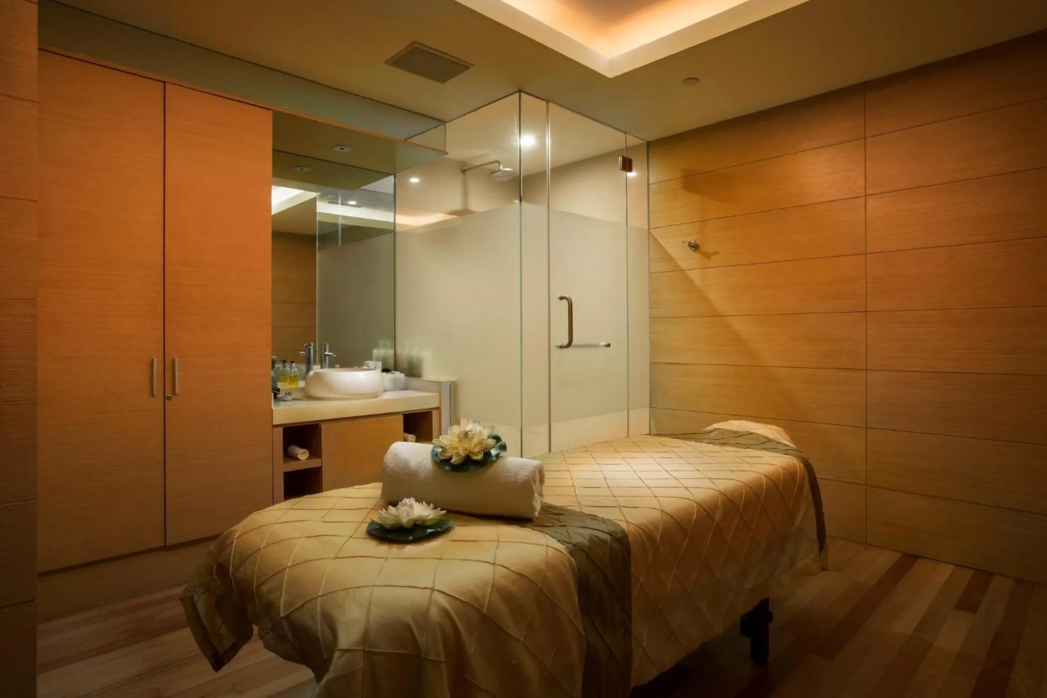 Spa and wellness centre/facilities in ONE15 Marina Sentosa Cove Singapore