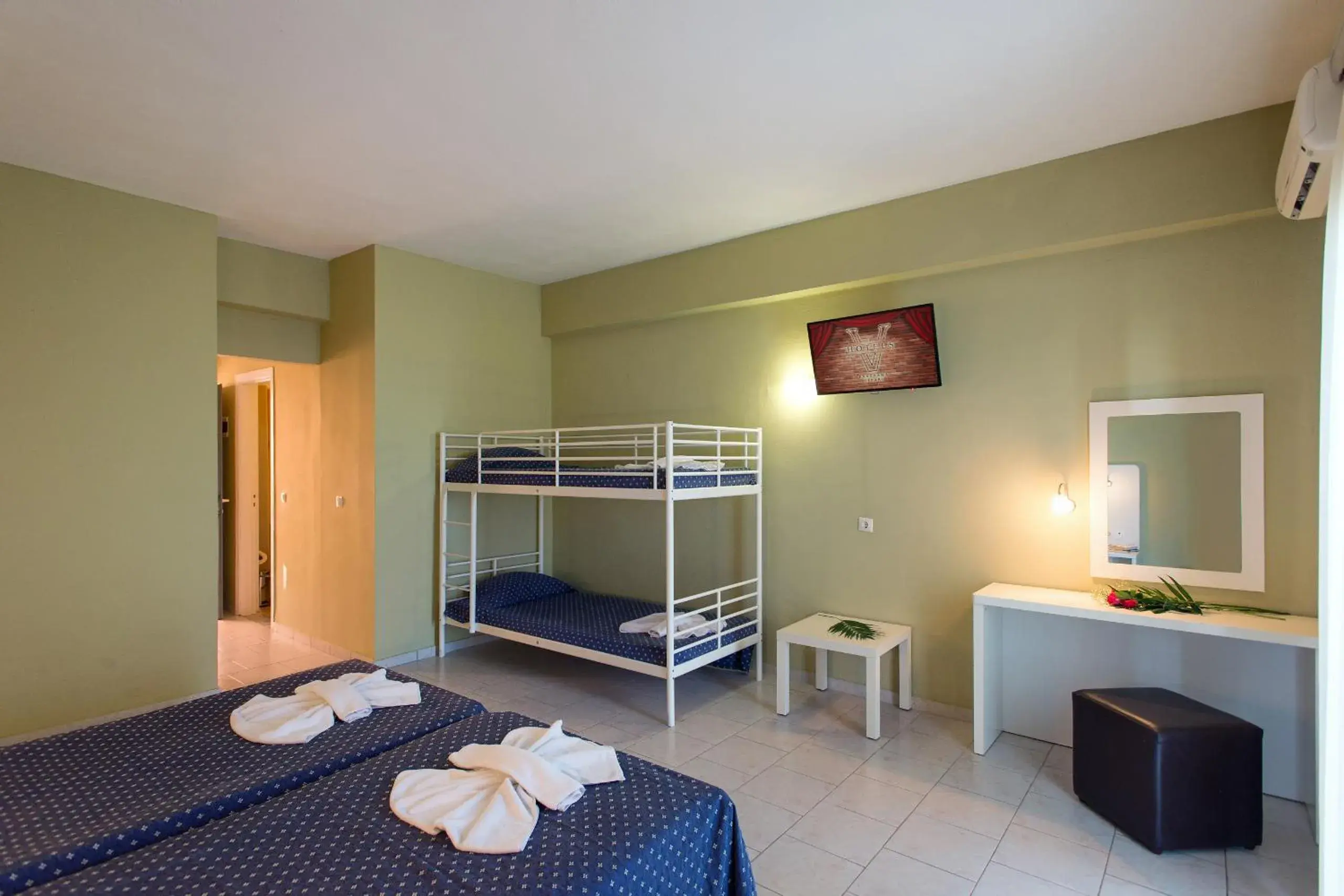 TV and multimedia, Bed in Panorama Sidari TV and multimedia, Bed in Panorama Sidari