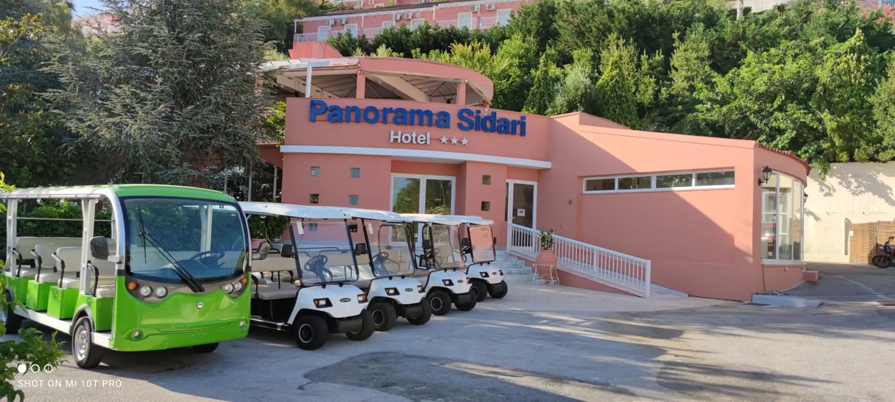 Property building in Panorama Sidari Property building in Panorama Sidari