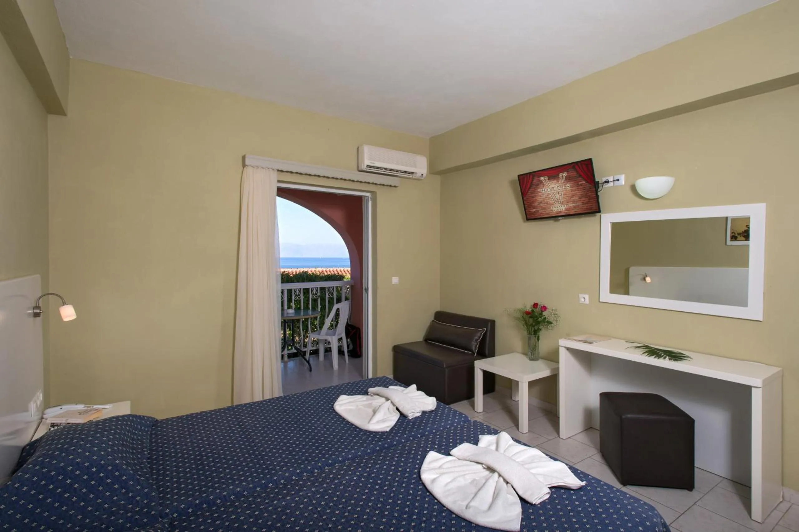 TV and multimedia, Bed in Panorama Sidari