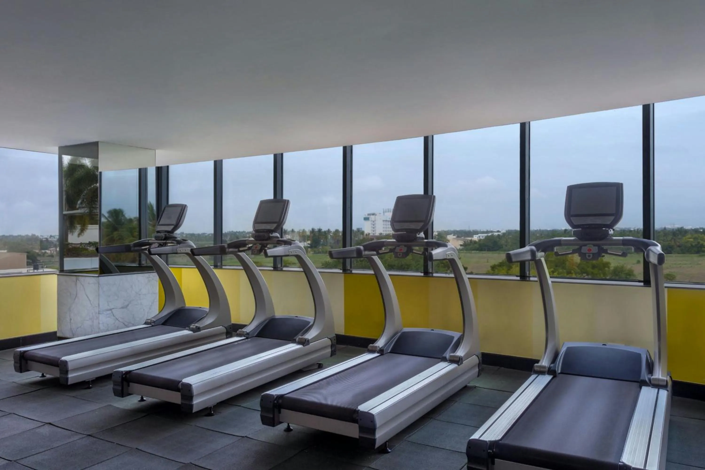 Fitness centre/facilities in Le Meridien Coimbatore