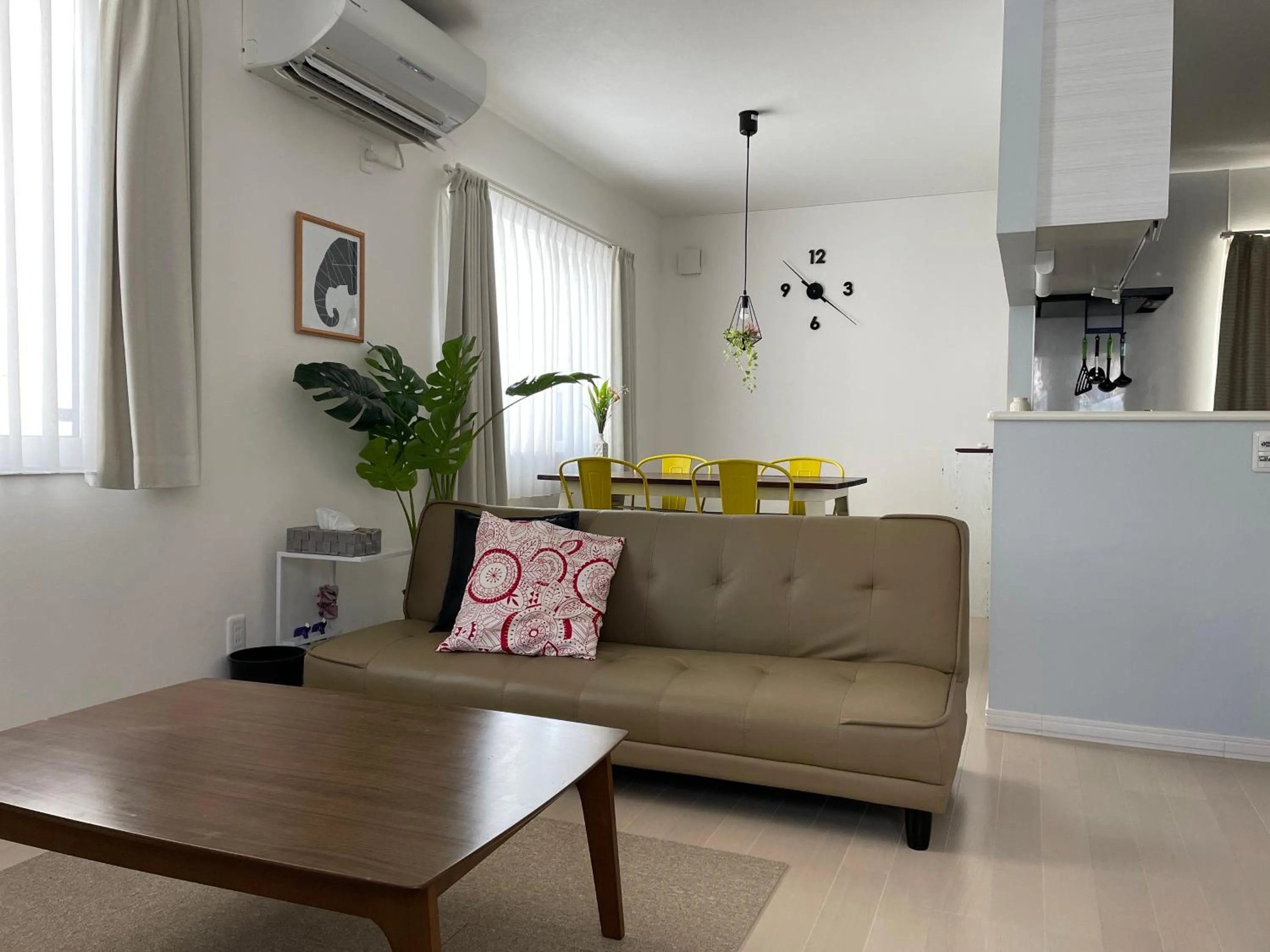 Living room in Bayside