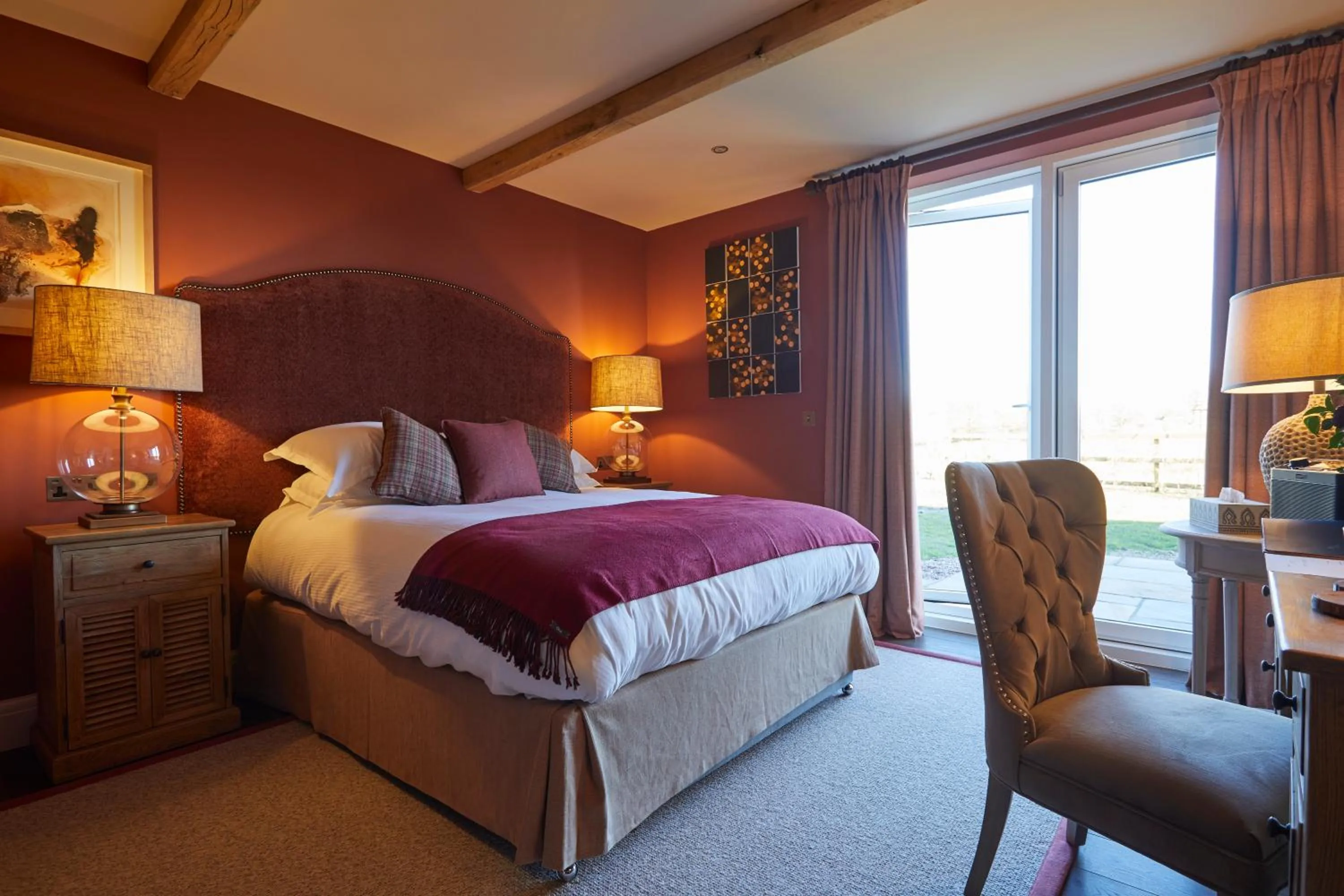 Bedroom, Bed in The Duncombe Arms