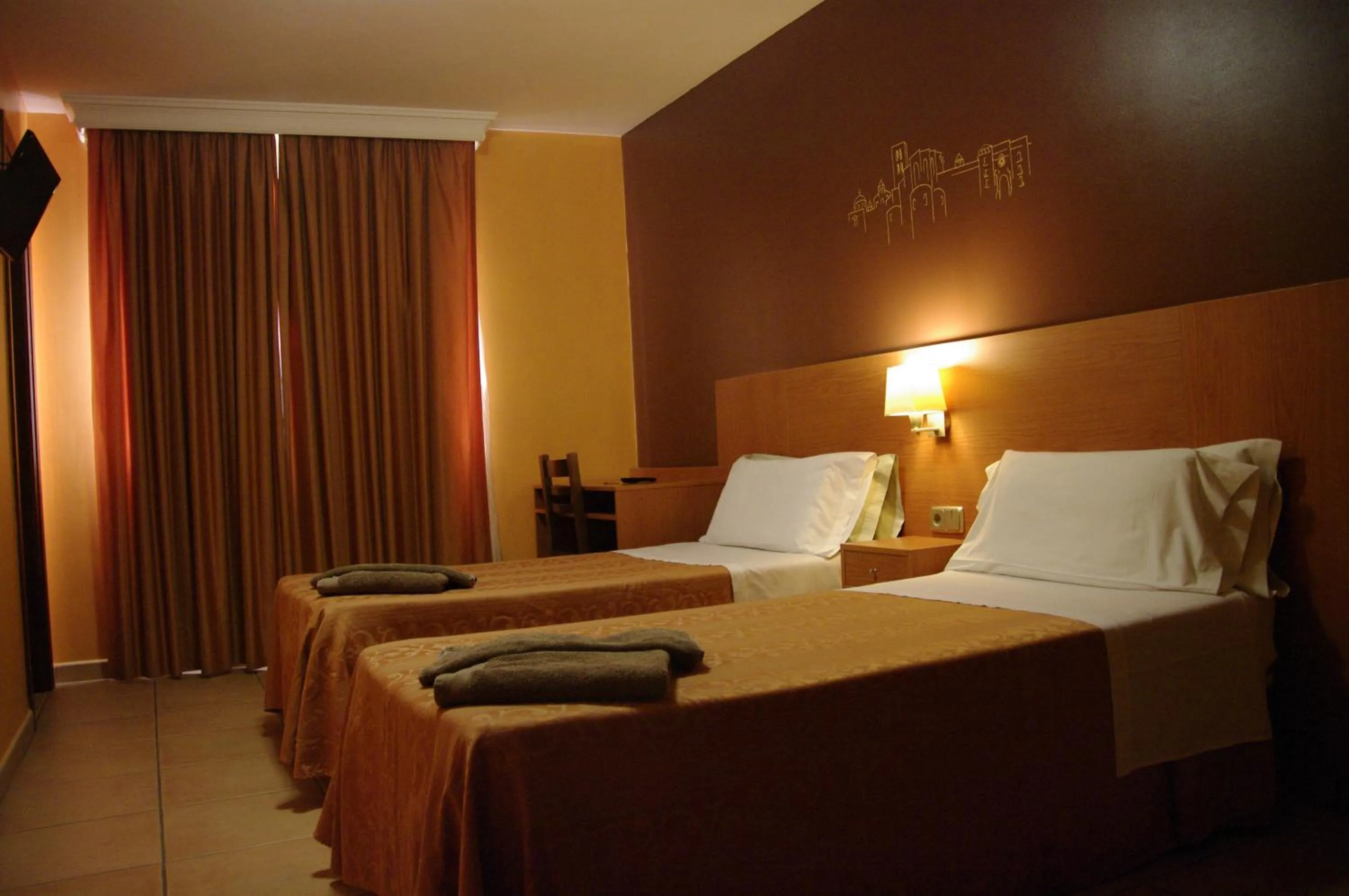 Bed in Hotel Solsona Centre