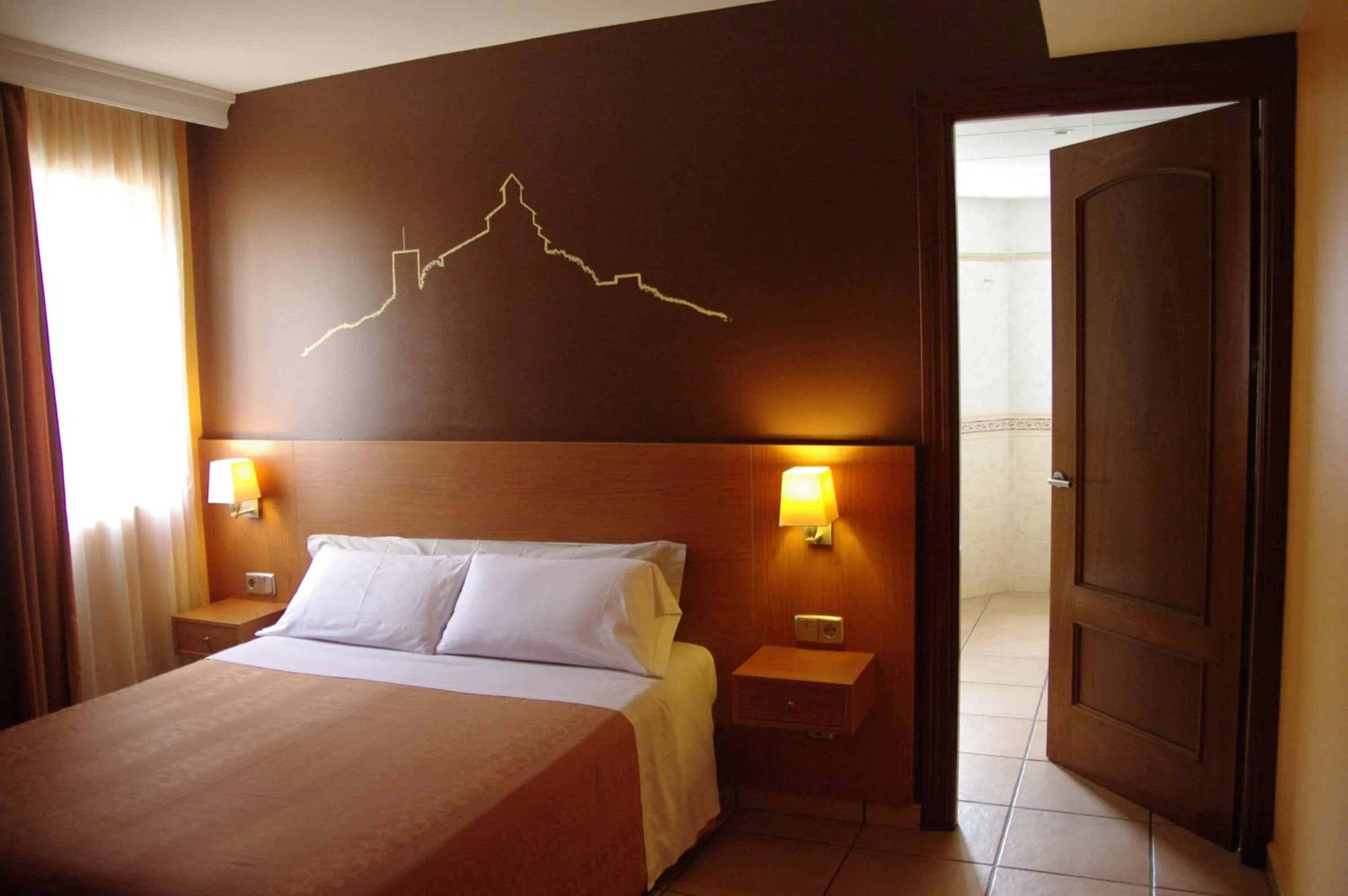Bed in Hotel Solsona Centre