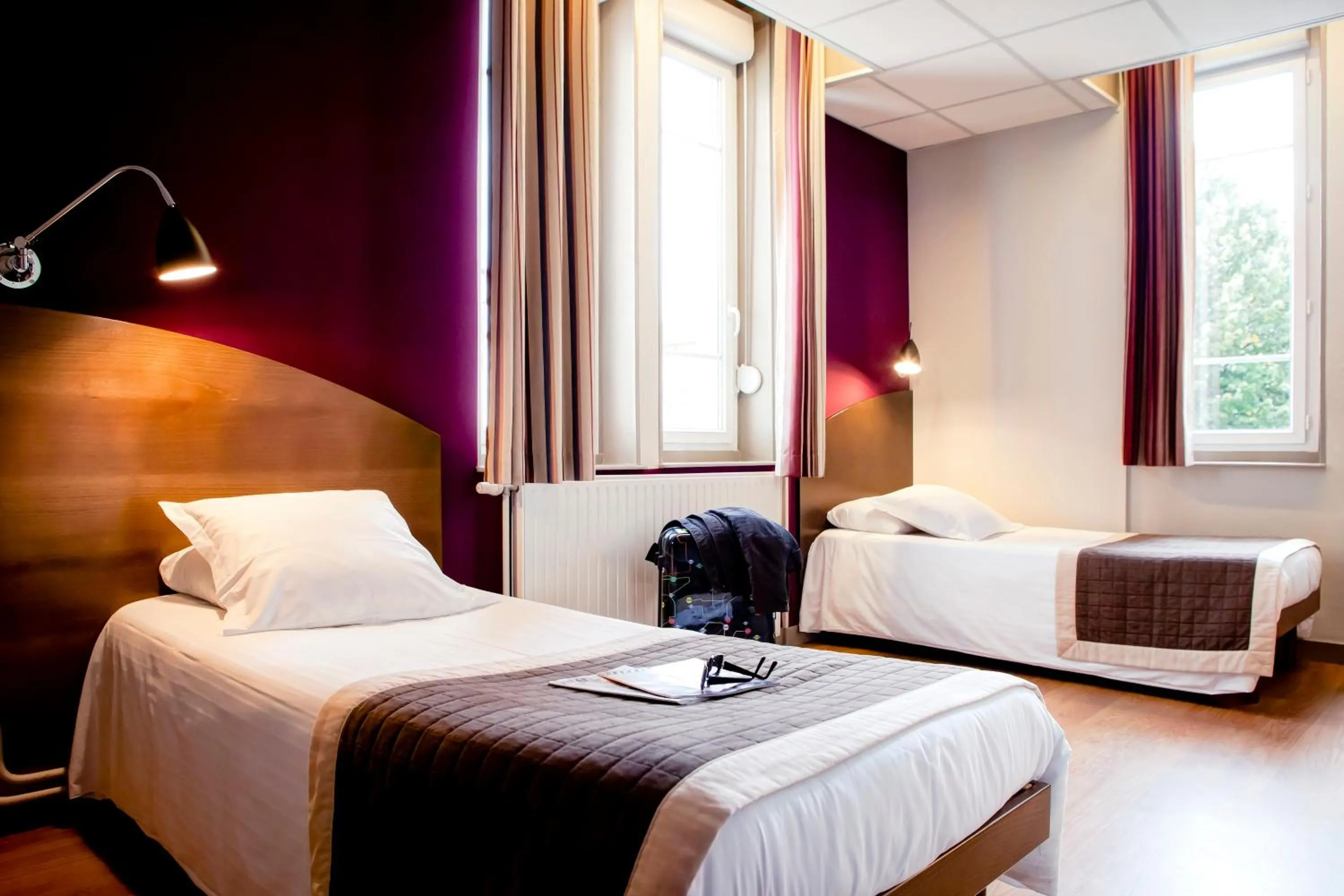 Bedroom, Bed in Domaine Lyon Saint Joseph