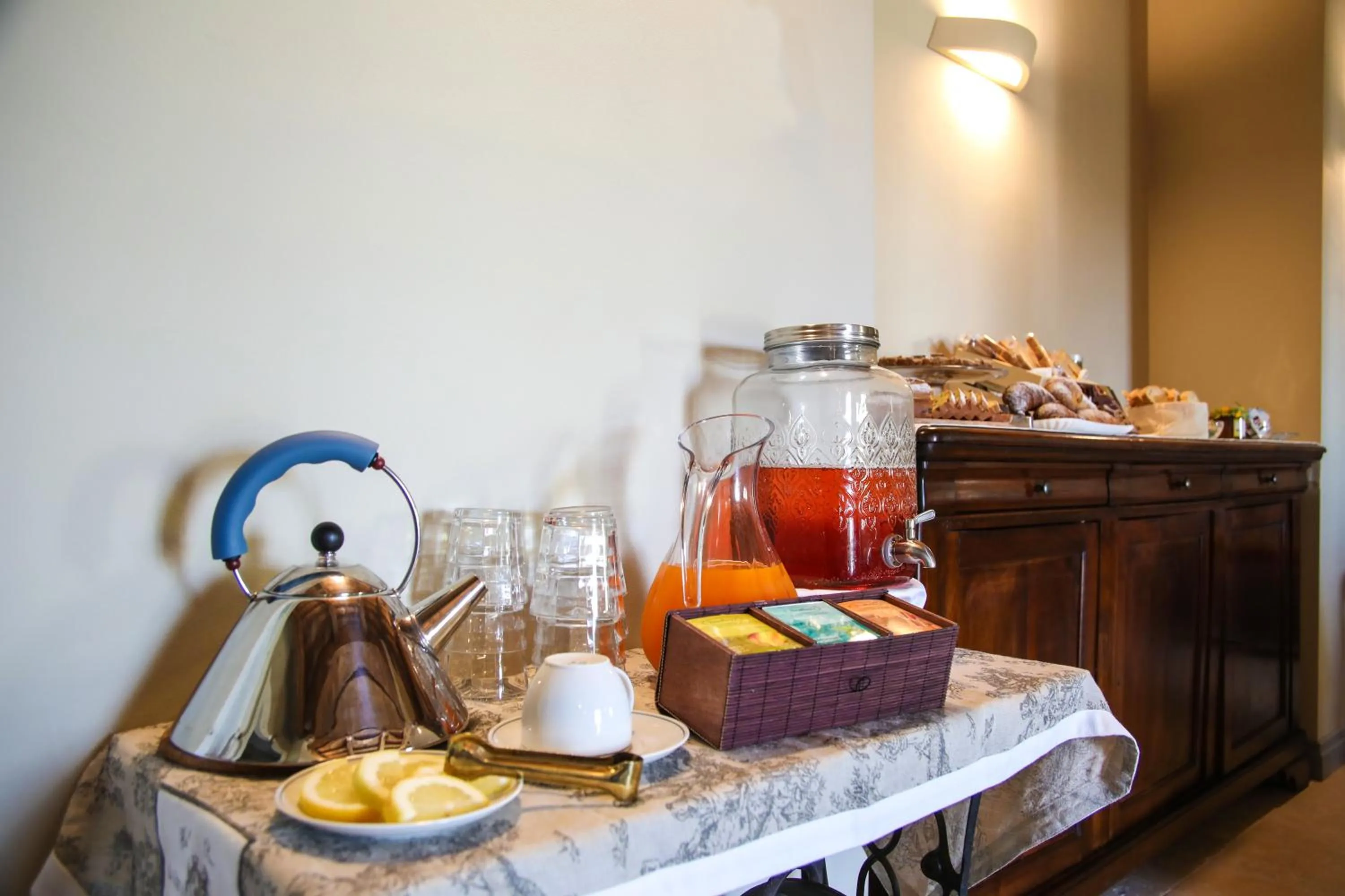 Breakfast in Villa Angela Country House