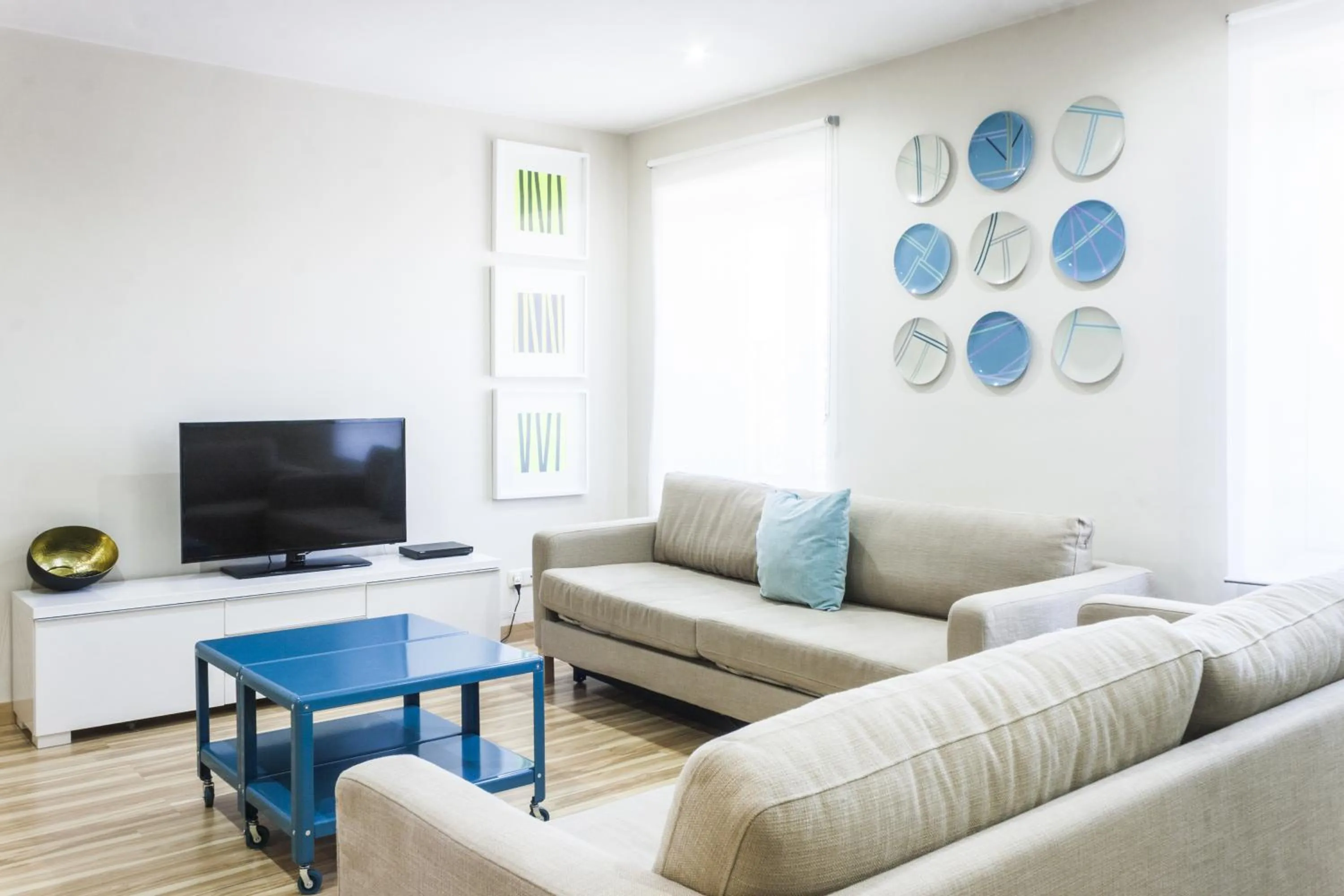 TV and multimedia in Mola Suites