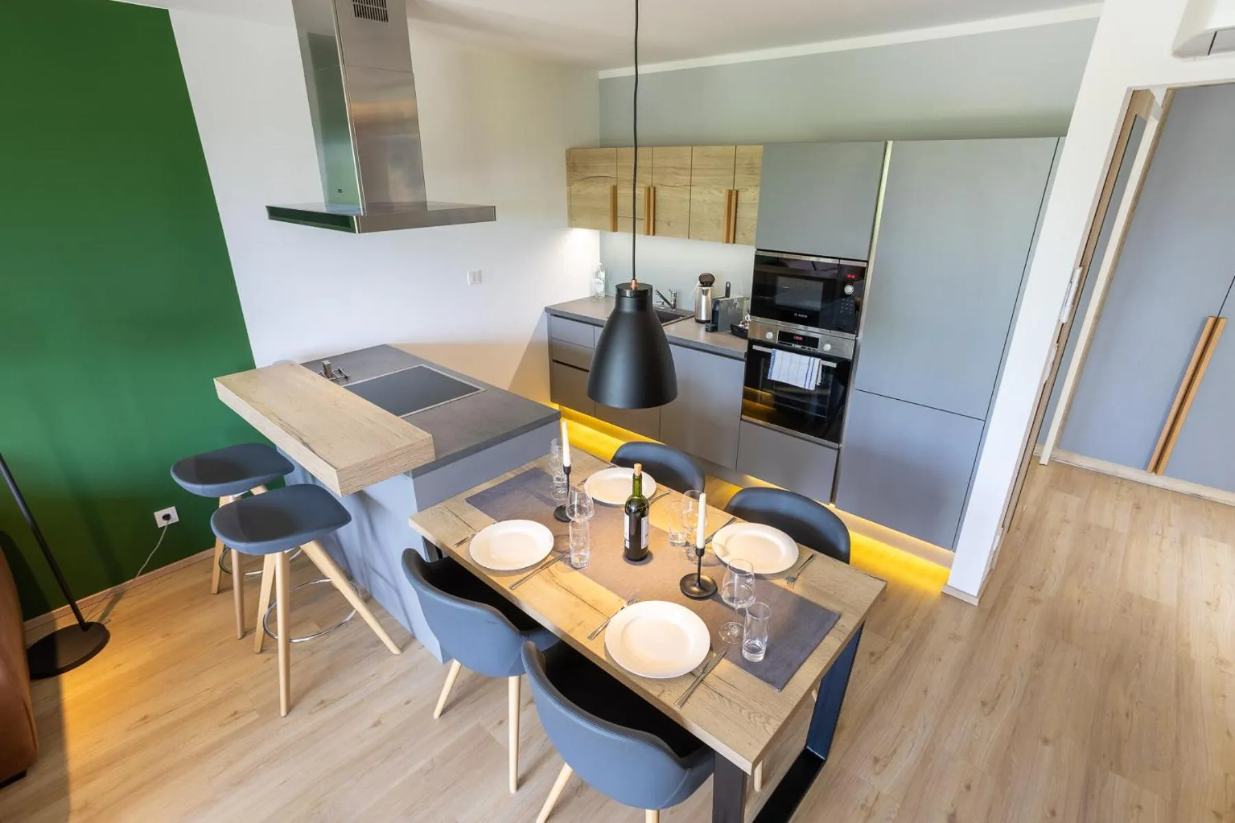 Kitchen or kitchenette in Marina Apartments Regensburg