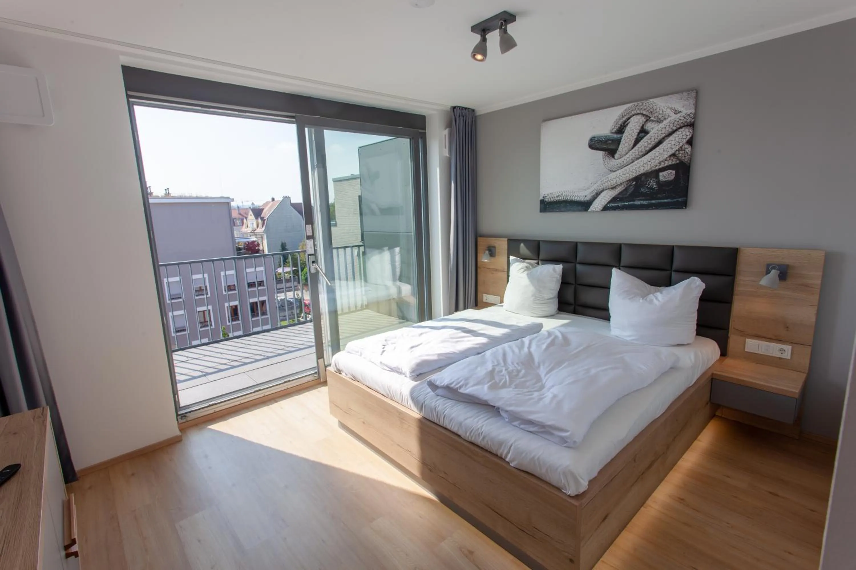 Bed in Marina Apartments Regensburg