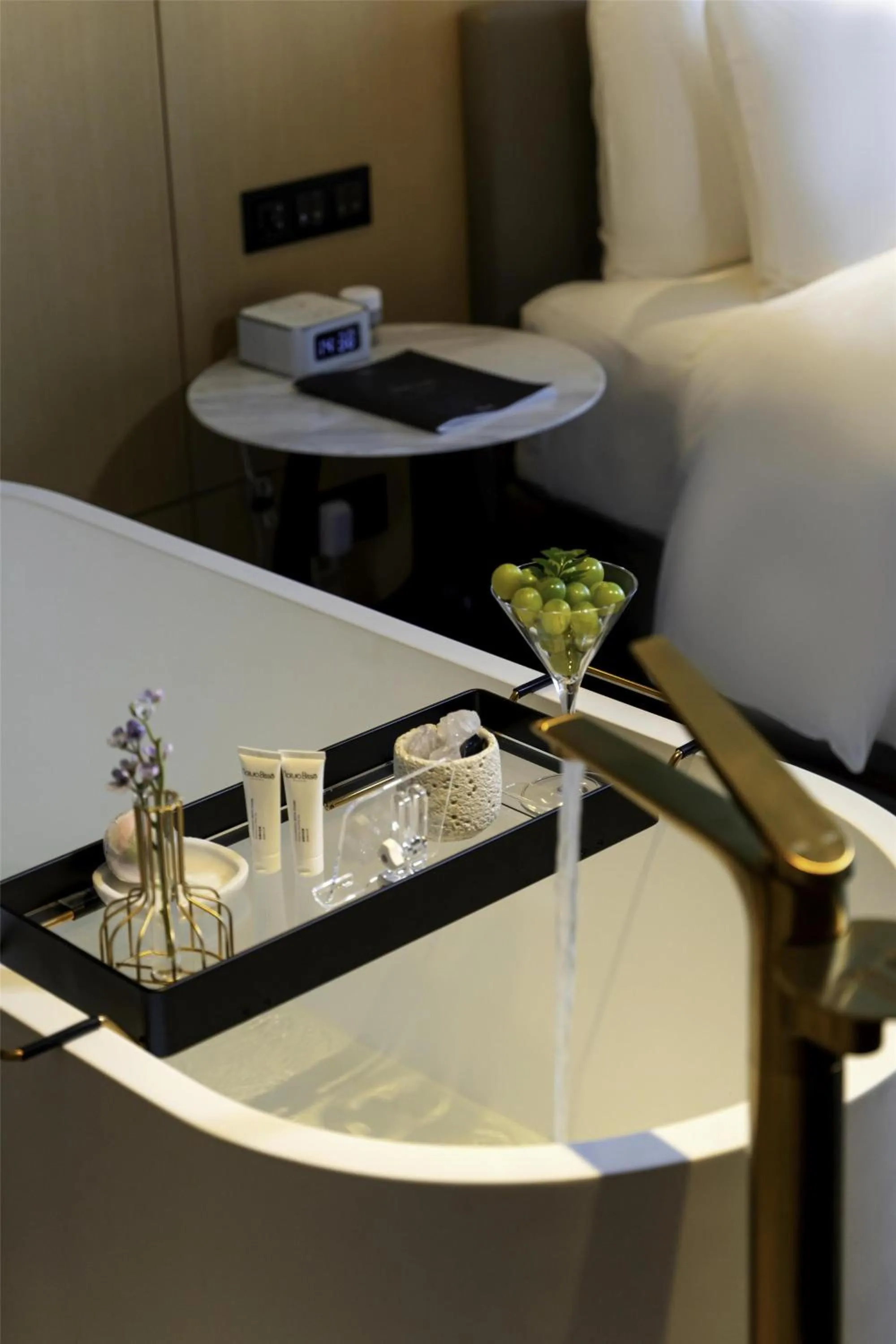 Bedroom in Kempinski Hotel Hangzhou - Beside the Grand Canal, connected to refined lifestyle