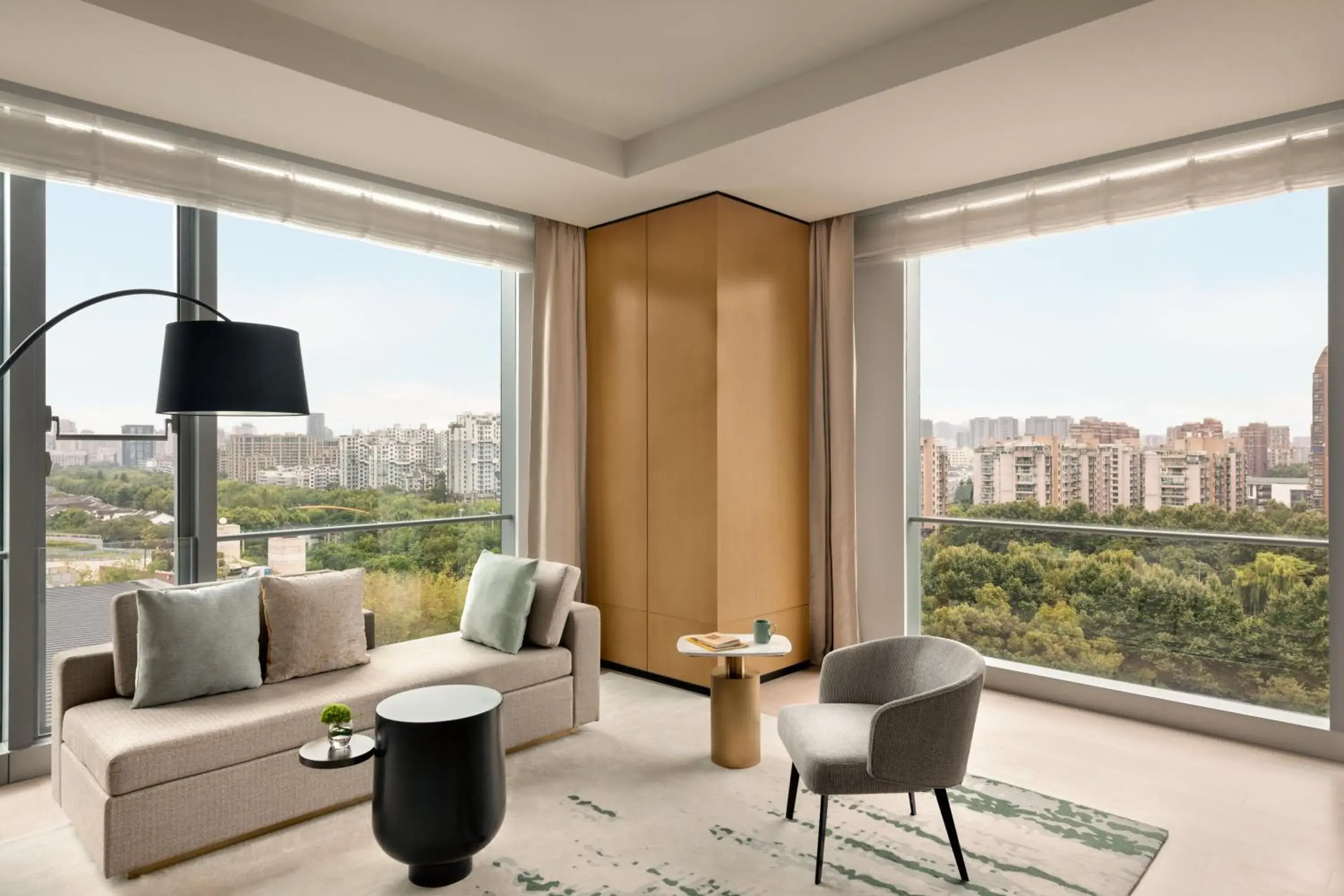 Deluxe Suite in Kempinski Hotel Hangzhou - Beside the Grand Canal, connected to refined lifestyle Deluxe Suite in Kempinski Hotel Hangzhou - Beside the Grand Canal, connected to refined lifestyle