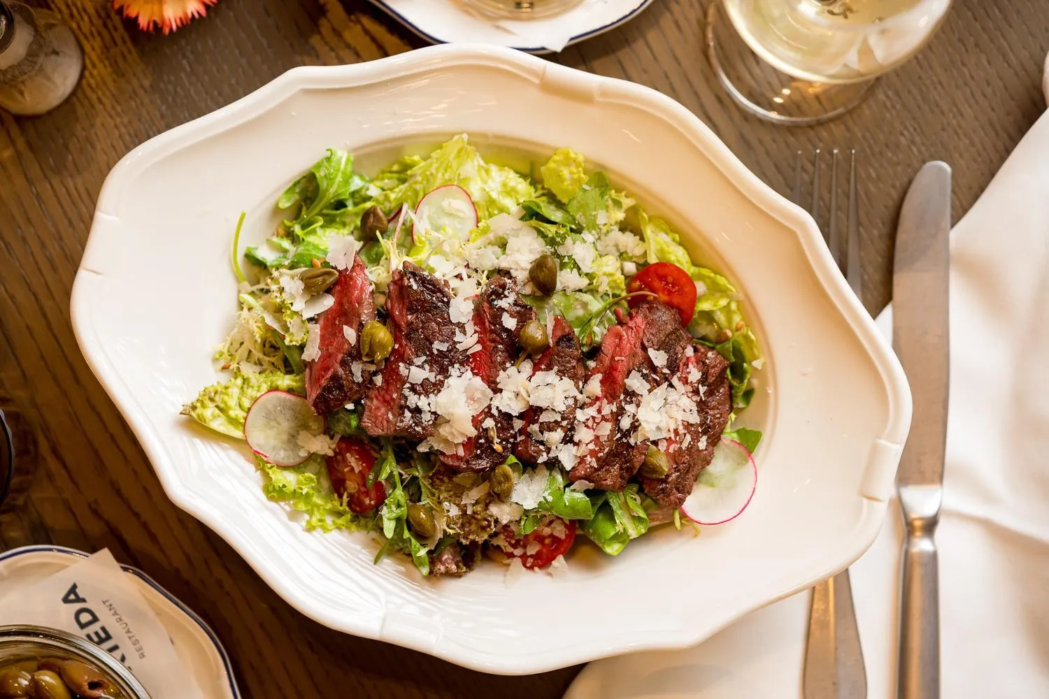 Kempinski Hotel Hangzhou - Beside the Grand Canal, connected to refined lifestyle